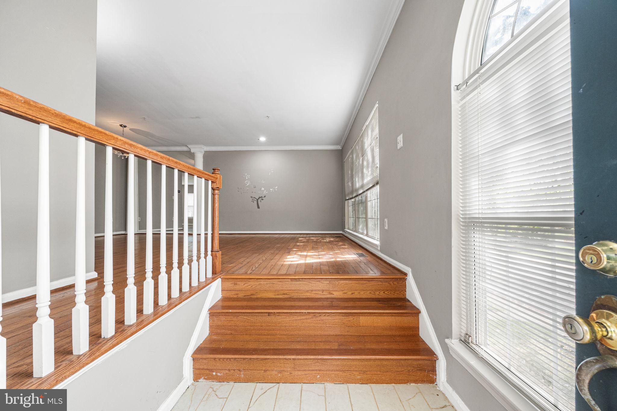 7761 HERITAGE FARM DRIVE