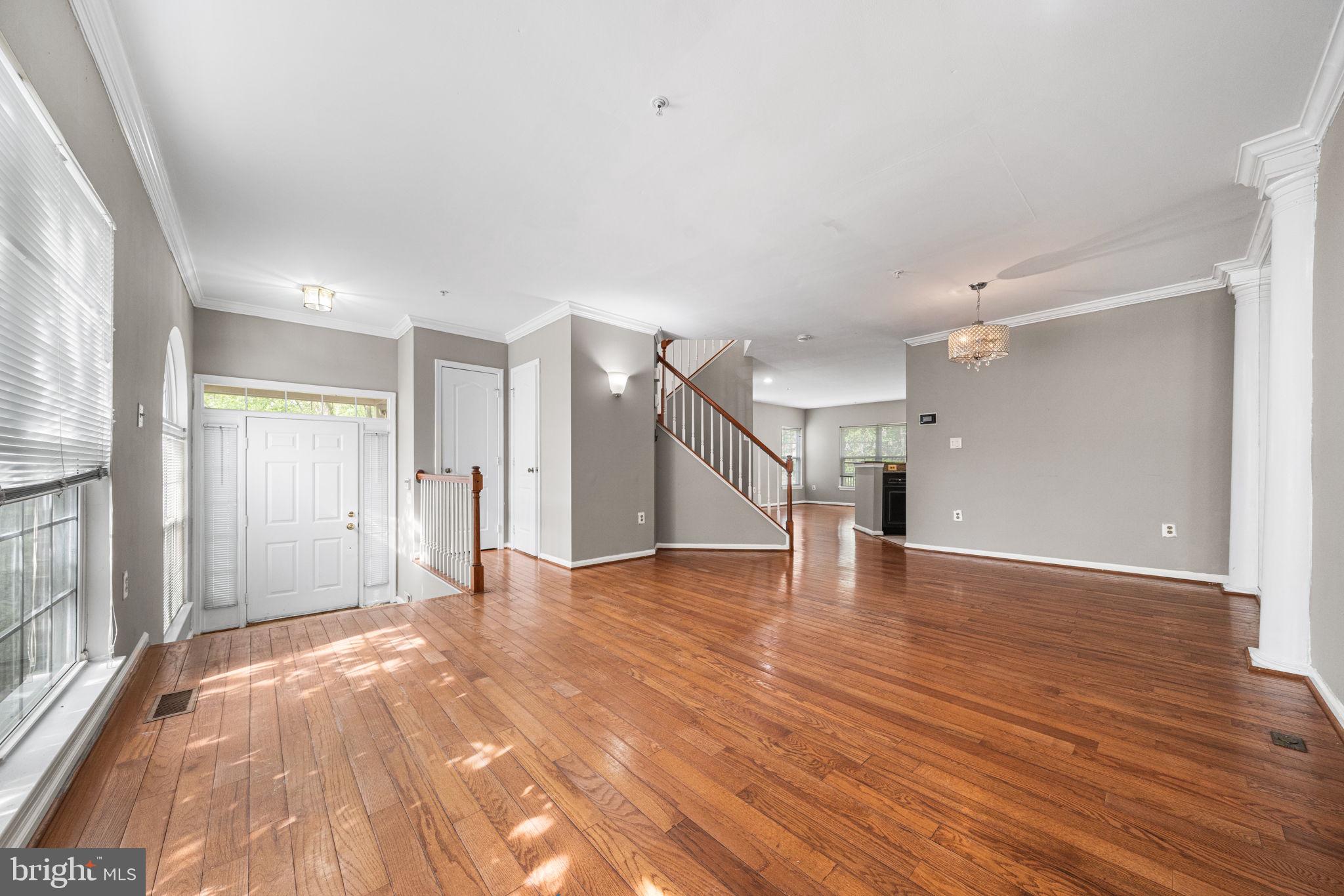 7761 HERITAGE FARM DRIVE