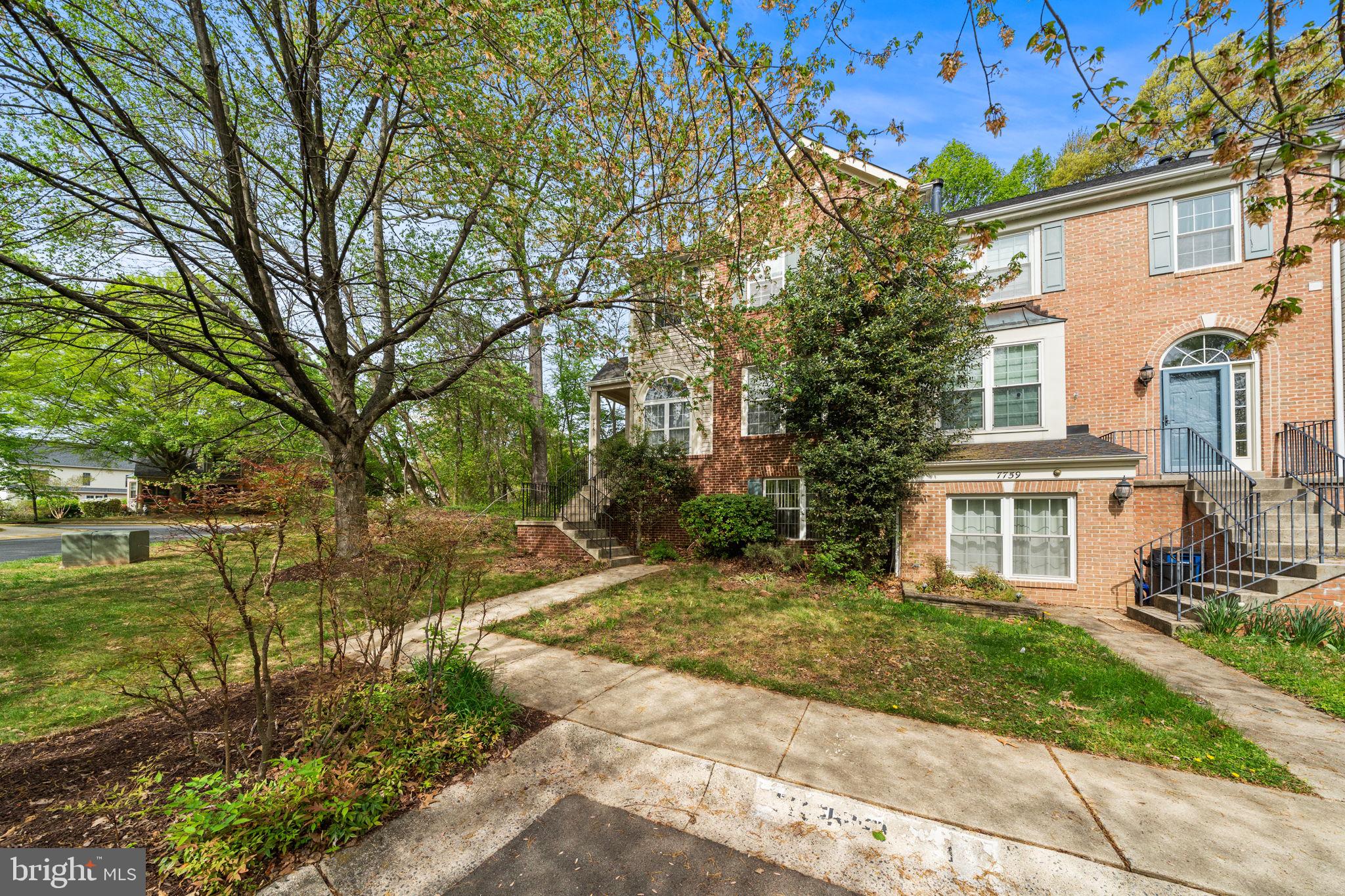 7761 HERITAGE FARM DRIVE
