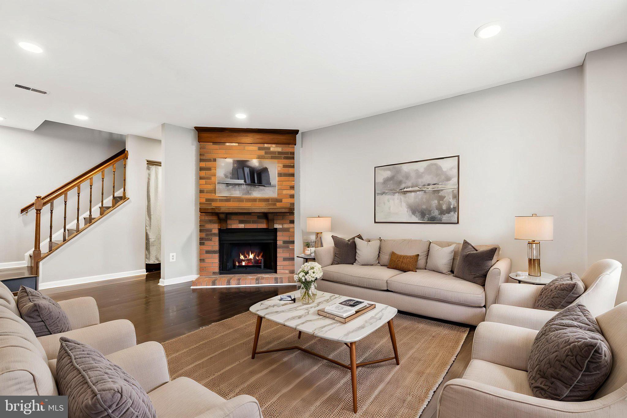 3648 ALPEN GREEN WAY 22-234