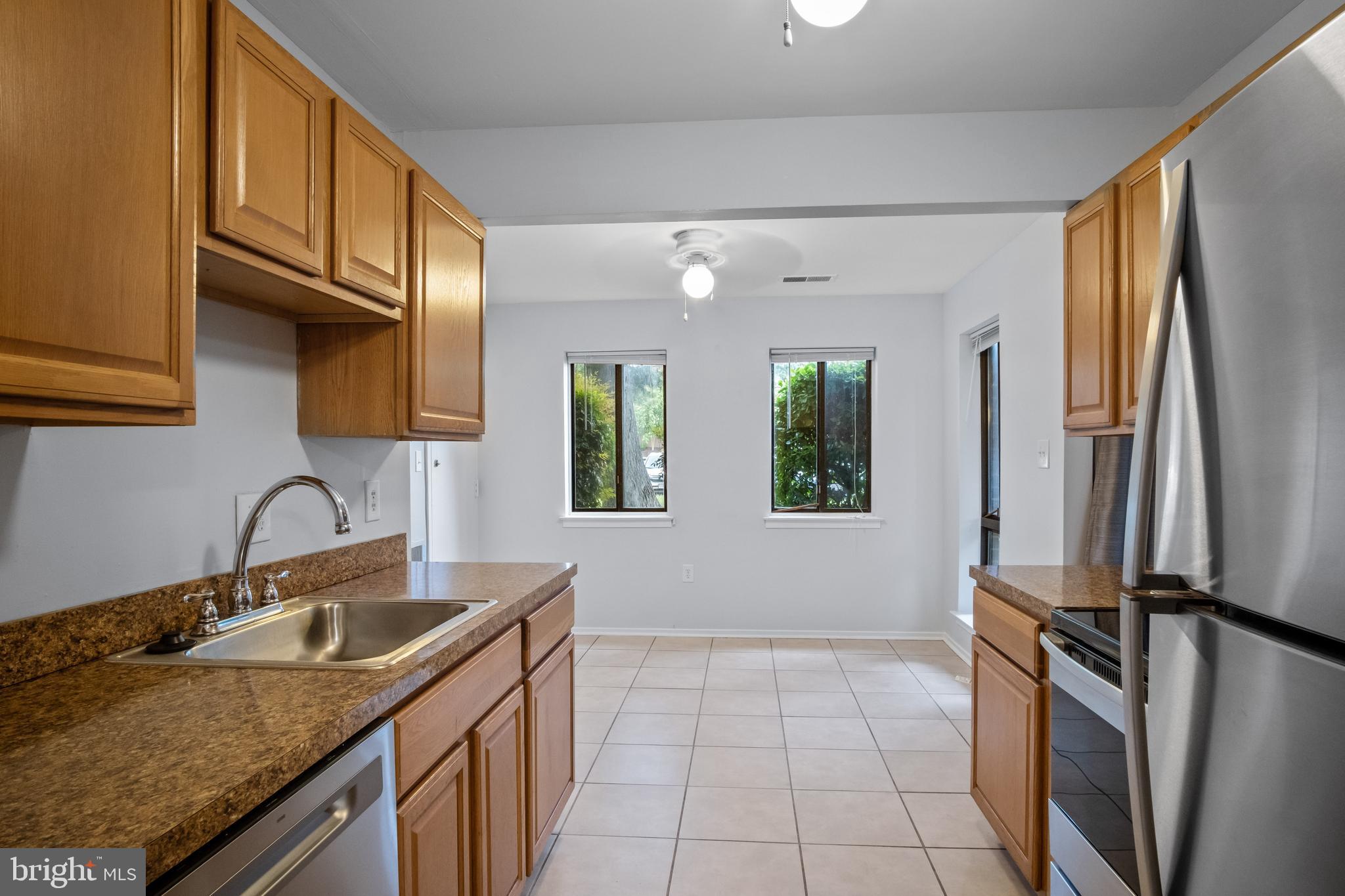 JEFFERSON MEWS - Residential Lease