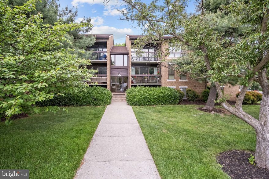 Discover the ease of ground-floor living with a delightful walk-out patio in this spacious two-bedroom, two-bathroom residence spanning 1,351 square feet. Enjoy generously sized bedrooms (10x10 and 12x15), an inviting eat-in kitchen, and a versatile bonus room perfect for a dining area, home office, or library. Benefit from a separate laundry room offering ample storage. Situated in a fantastic location, you'll find yourself within easy walking distance of downtown Herndon, grocery stores, diverse shopping options, and enticing restaurants, with convenient access to RT 28 and the Dulles Toll Road. Plus, your guests will appreciate the abundance of available parking!-------------------------------------------------------------------------------------------------------------------------------------------- All Richey Property Management residents must enroll in and purchase a Resident Benefits Package which includes liability insurance, credit building to help boost the resident’s credit score with timely rent payments, up to $1M Identity Theft Protection, HVAC air filter delivery (for applicable properties), move-in concierge service making utility connection and home service setup a breeze during your move-in, our best-in-class resident rewards program, and much more! More details and options provided upon application.