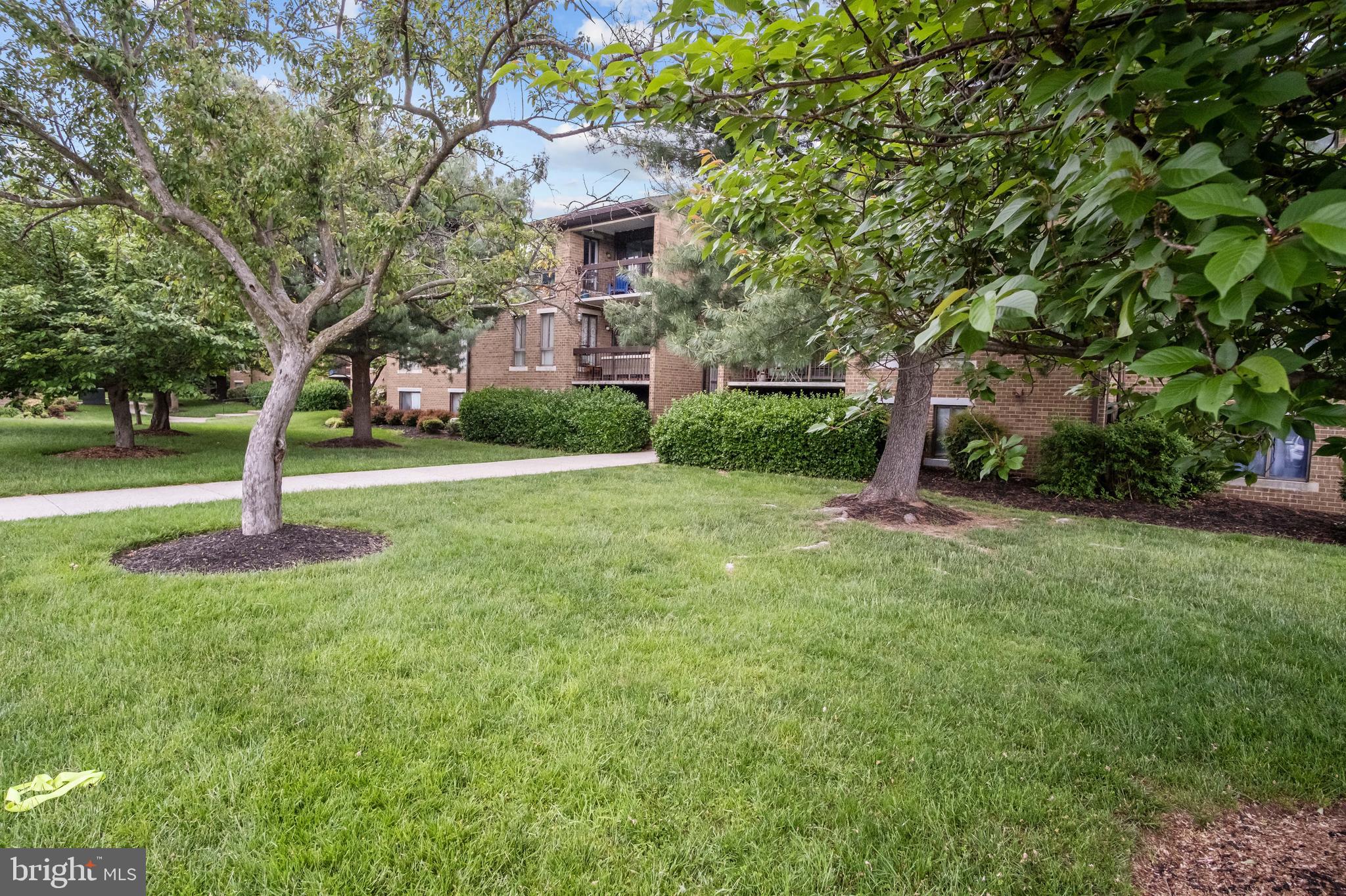 JEFFERSON MEWS - Residential Lease