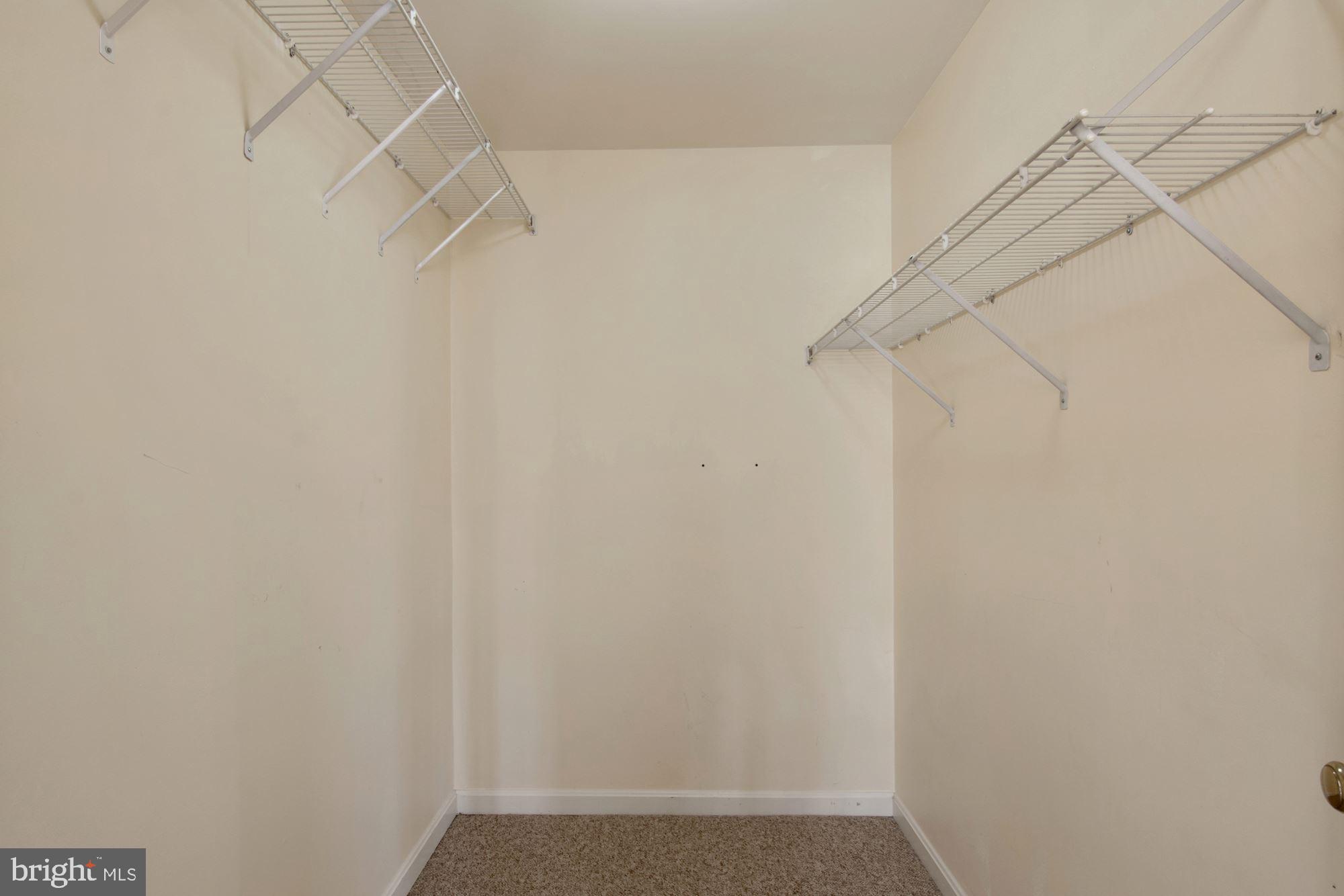 SUMMERHOUSE CONDO - Residential