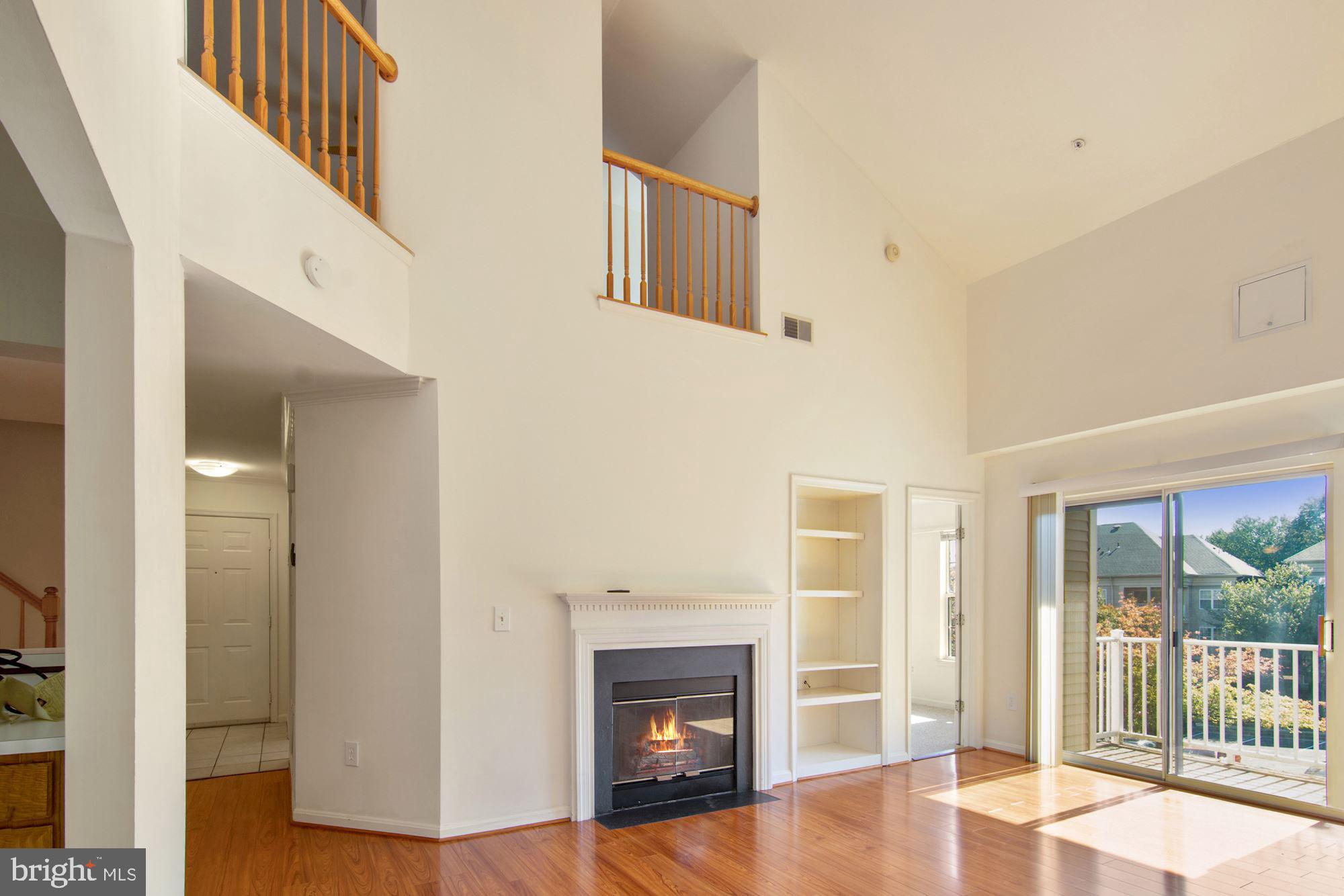 SUMMERHOUSE CONDO - Residential