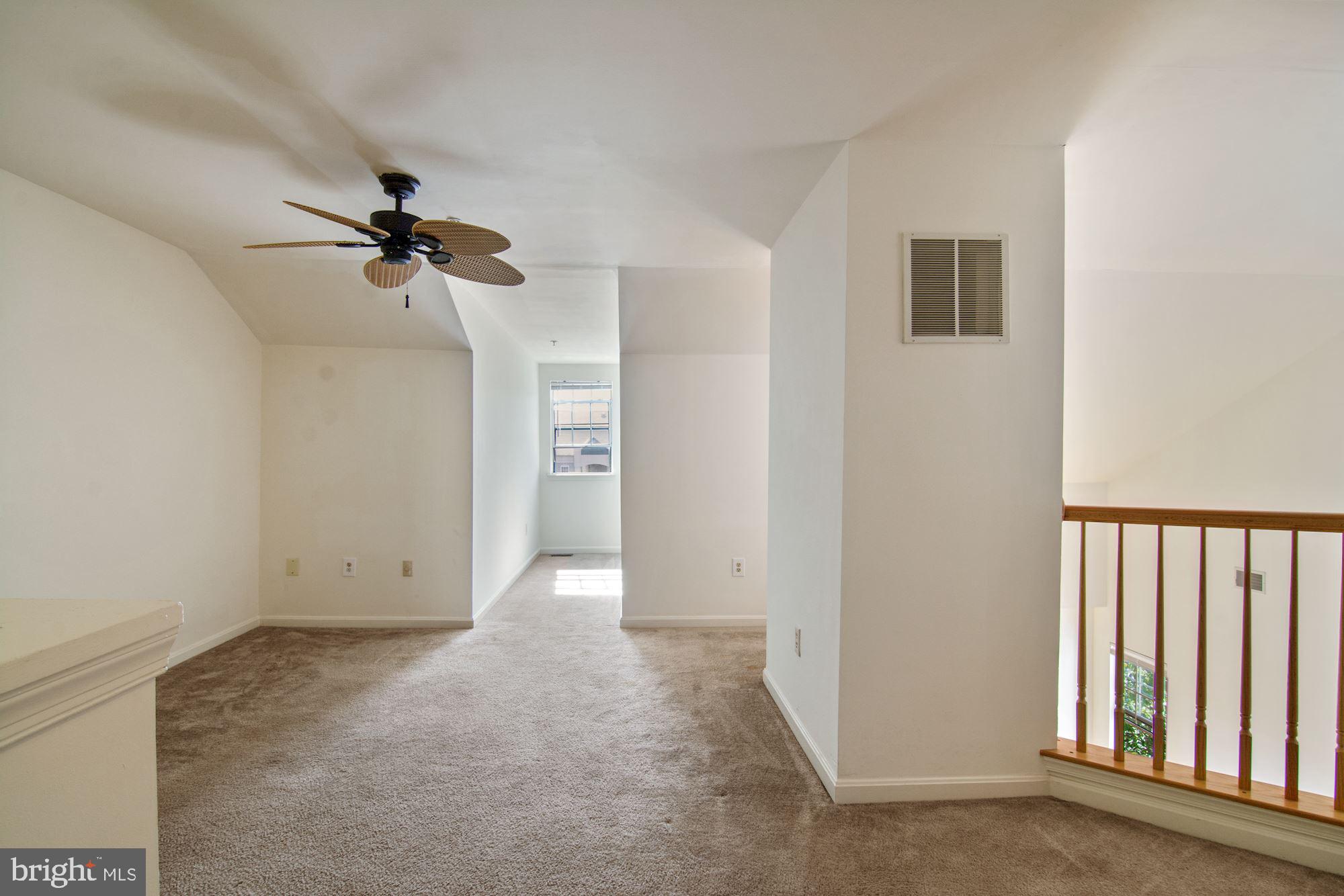 SUMMERHOUSE CONDO - Residential