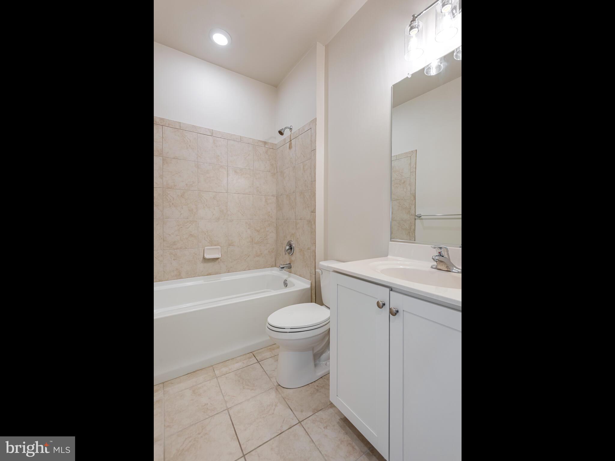 DOWLIN FORGE STATION - Residential Lease