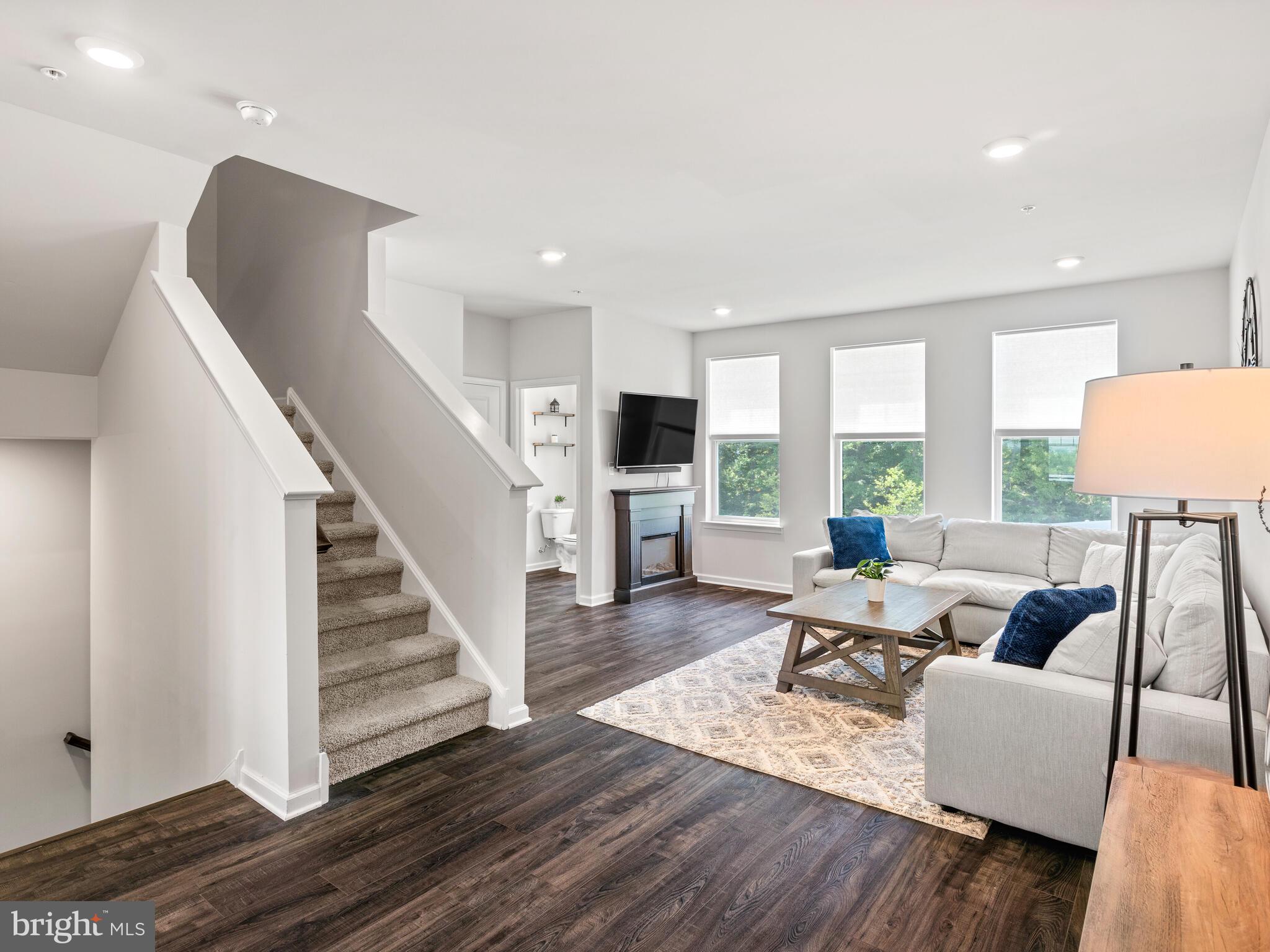 DOWLIN FORGE STATION - Residential Lease