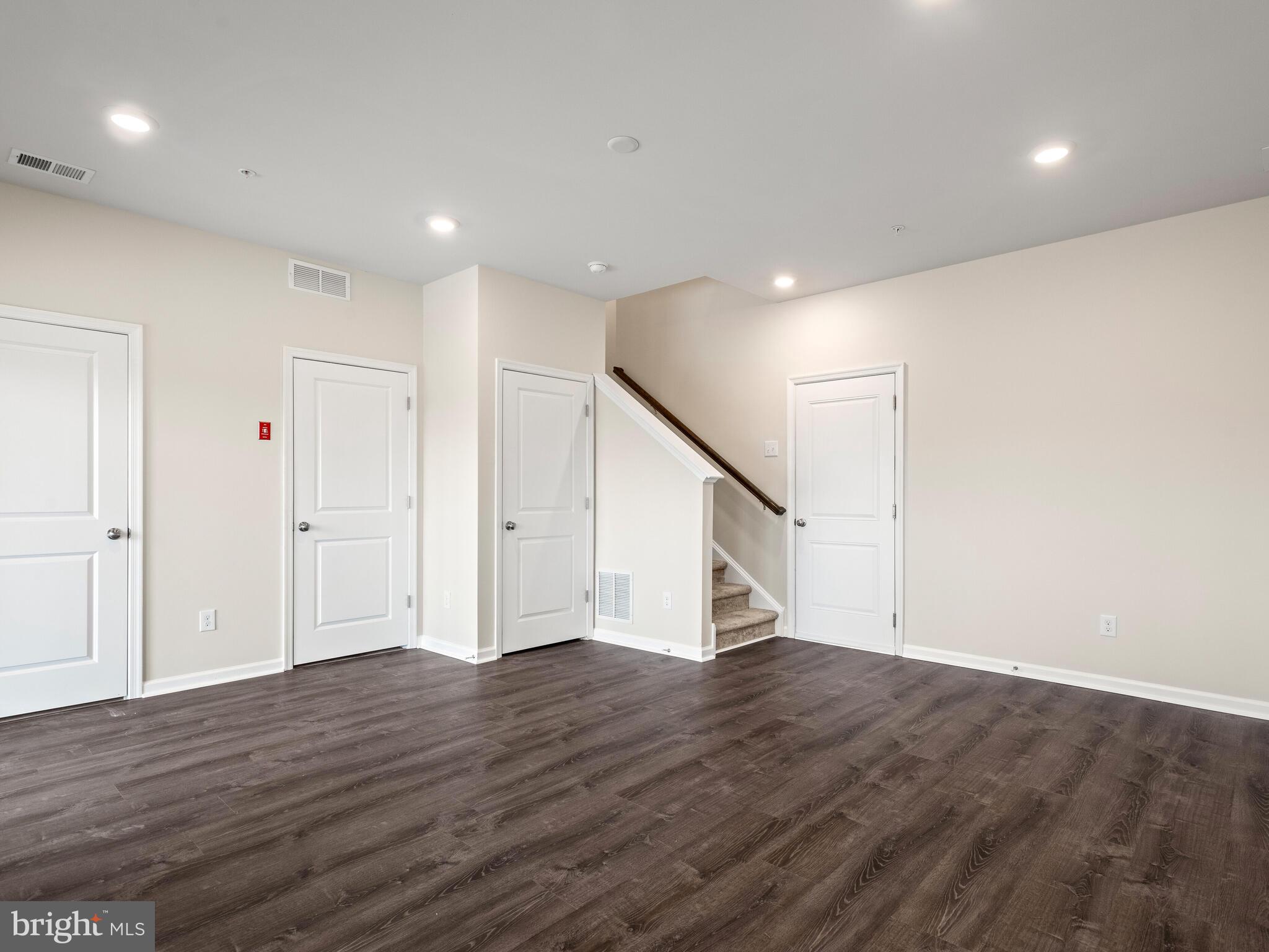 DOWLIN FORGE STATION - Residential Lease