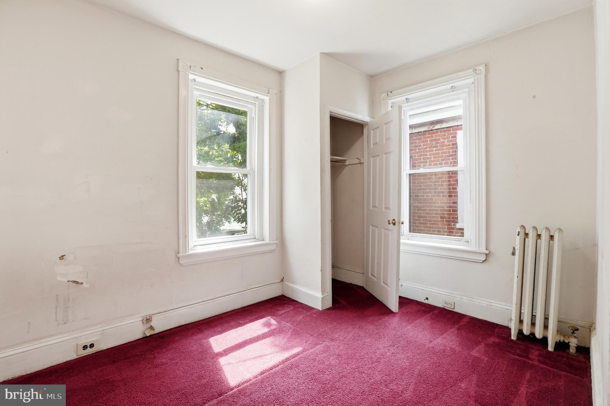 NORRISTOWN - Residential