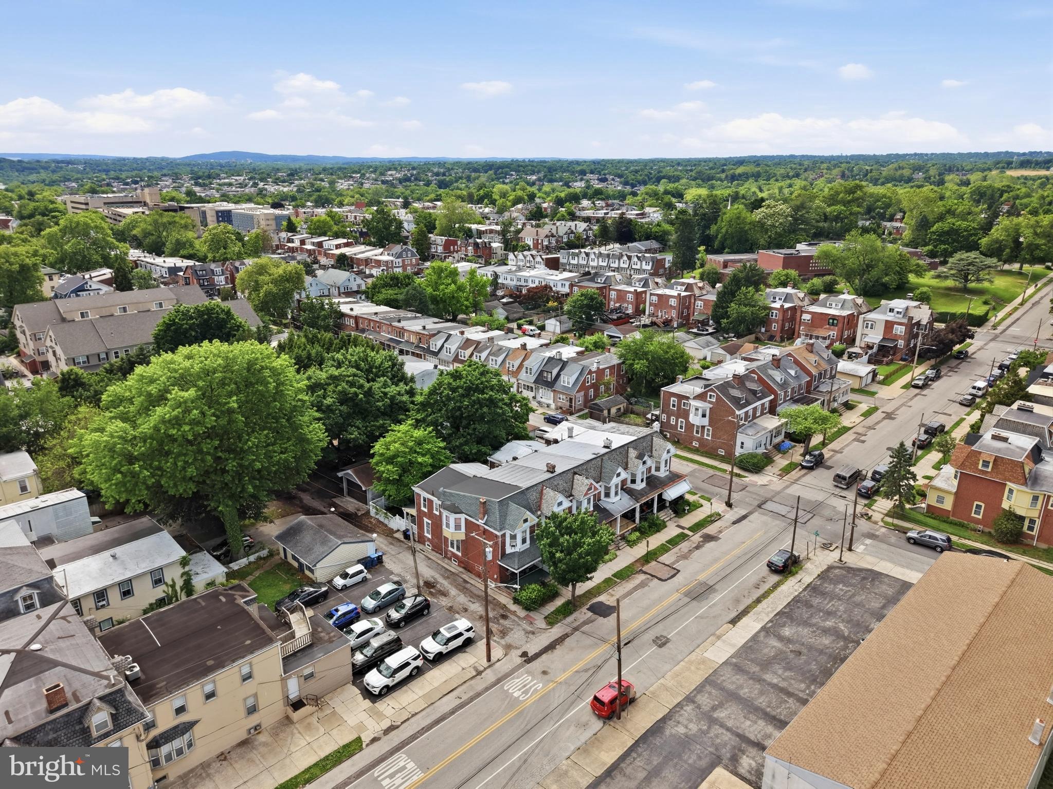 NORRISTOWN - Residential