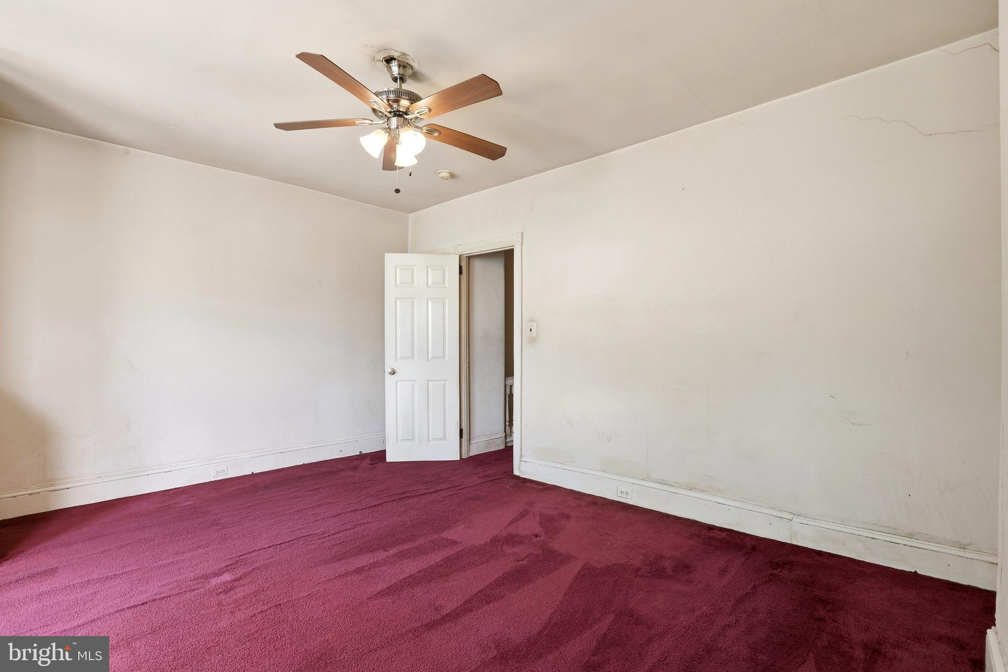 NORRISTOWN - Residential