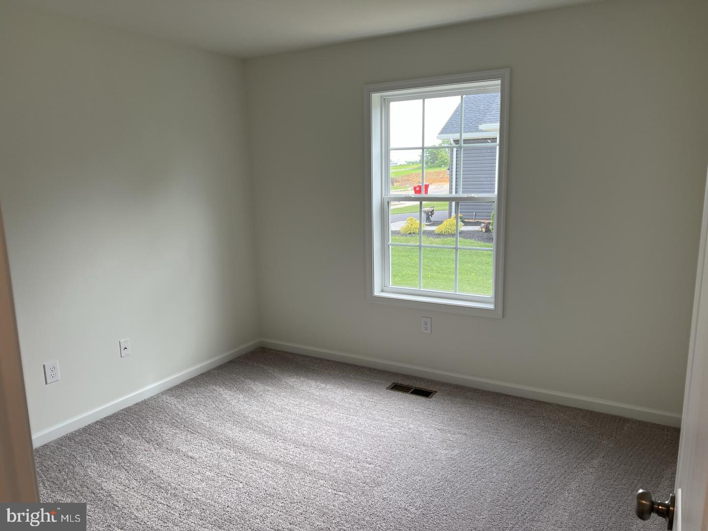 DEERFIELD - Residential Lease