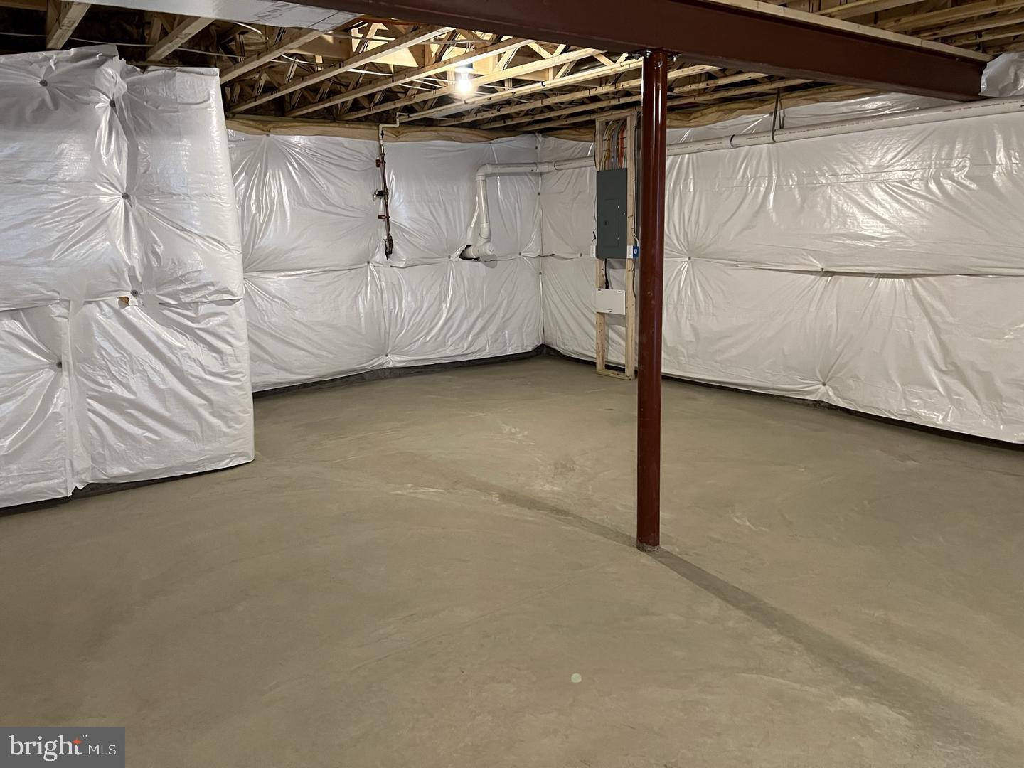 DEERFIELD - Residential Lease