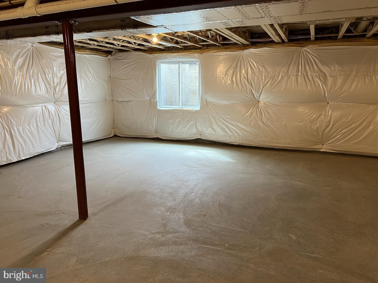 DEERFIELD - Residential Lease