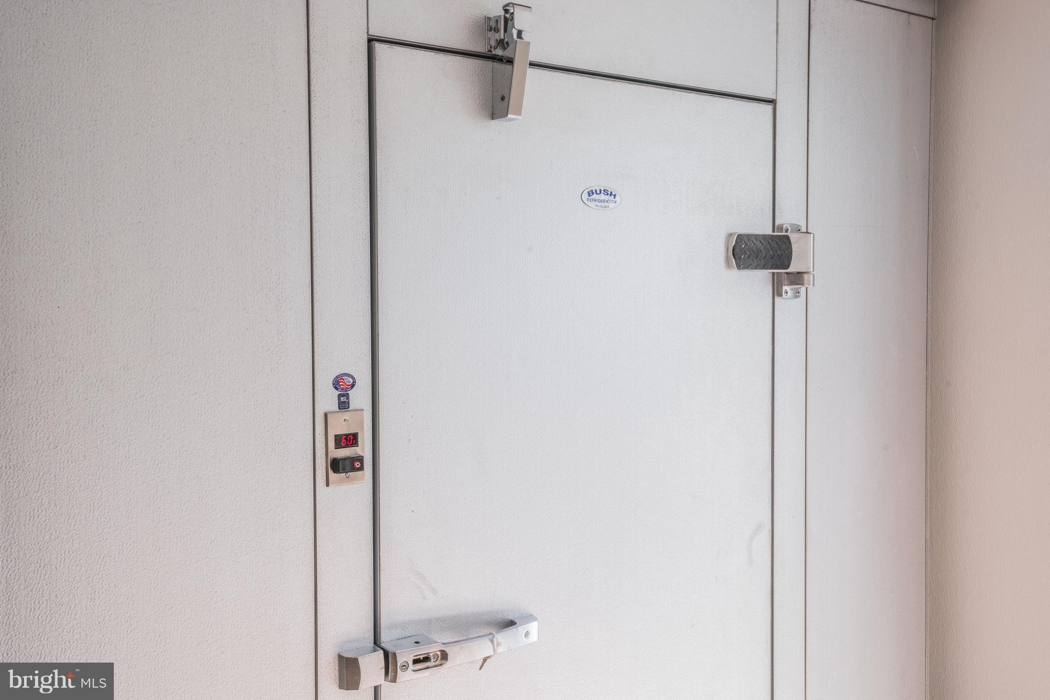 HIGHLANDTOWN - Residential Lease