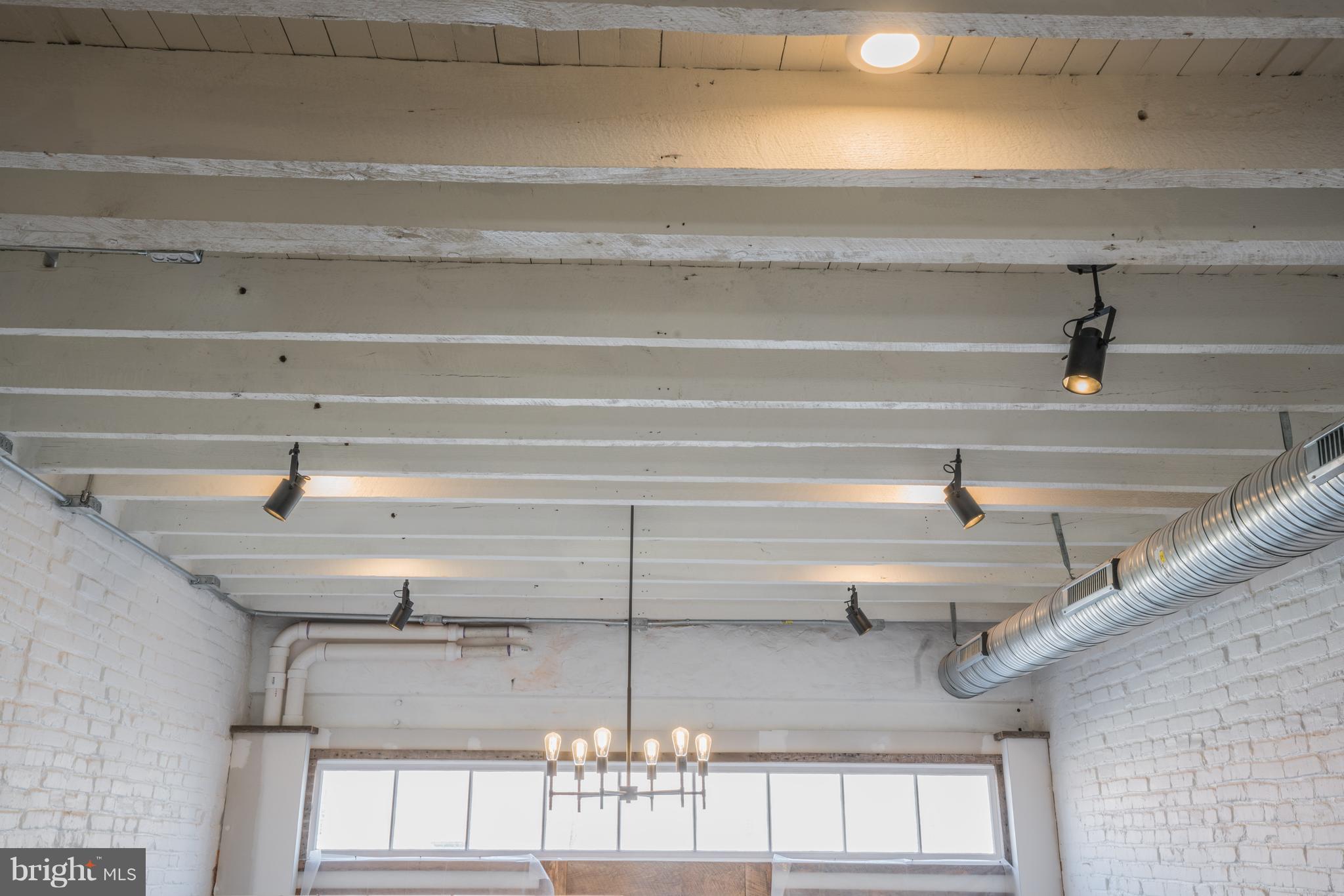 HIGHLANDTOWN - Residential Lease