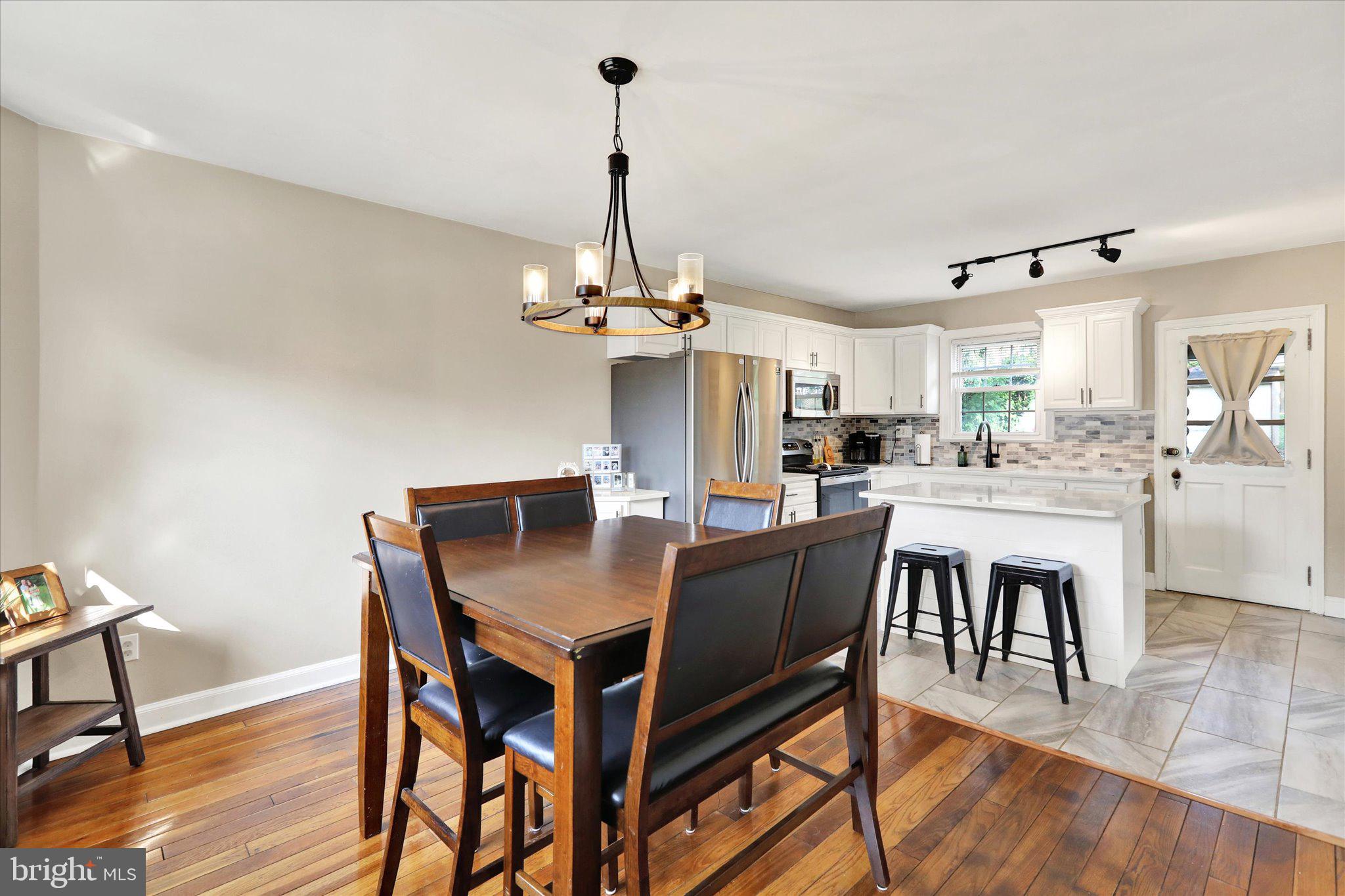 LINCOLN PARK - Residential
