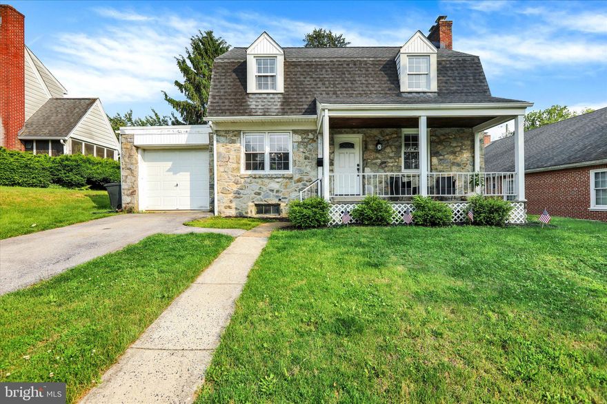 Welcome home to this adorable single family home in the Governor Mifflin section of Lincoln Park. The kitchen is the real showstopper of this home. It was completely renovated in 2020 with new cabinets, tile backsplash & floors, quartz countertops and stainless steel appliances. You'll love having an island for dinner prep or to gather around with friends and family. The living room is spacious with loads of natural light and while updated, this home still retains a lot of it's charm with restored original hardwood floors, beautiful trim around the wood-burning fireplace and deep windowsills for your house plants. In between the kitchen and living room is a conveniently placed half bathroom. Upstairs you'll find a large primary bedroom with a surprisingly large closet to match. There are two additional bedrooms and the full bathroom on this floor. You'll enjoy spending your summer in the flat, fenced-in backyard. Or take the quick 7 minute walk to the popular Wyomissing park and trail system. This home is conveniently located near 222, making it an easy commute. It's also close to groceries, shopping, restaurants and more.  **Multiple offers have been received. Please submit best & final offers by 5pm on Sunday, 6/8.**