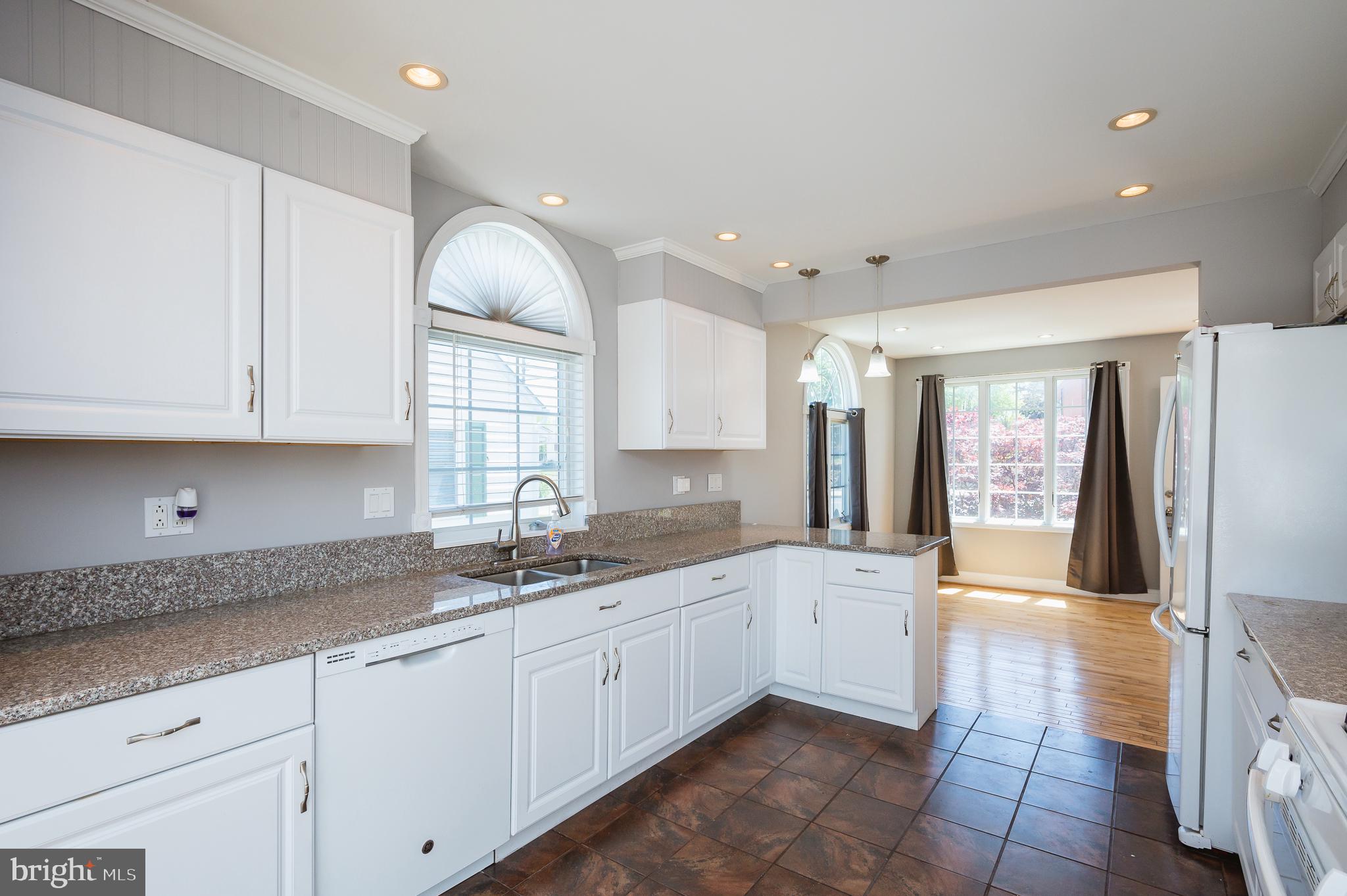 MOUNTAIN FARMS - Residential