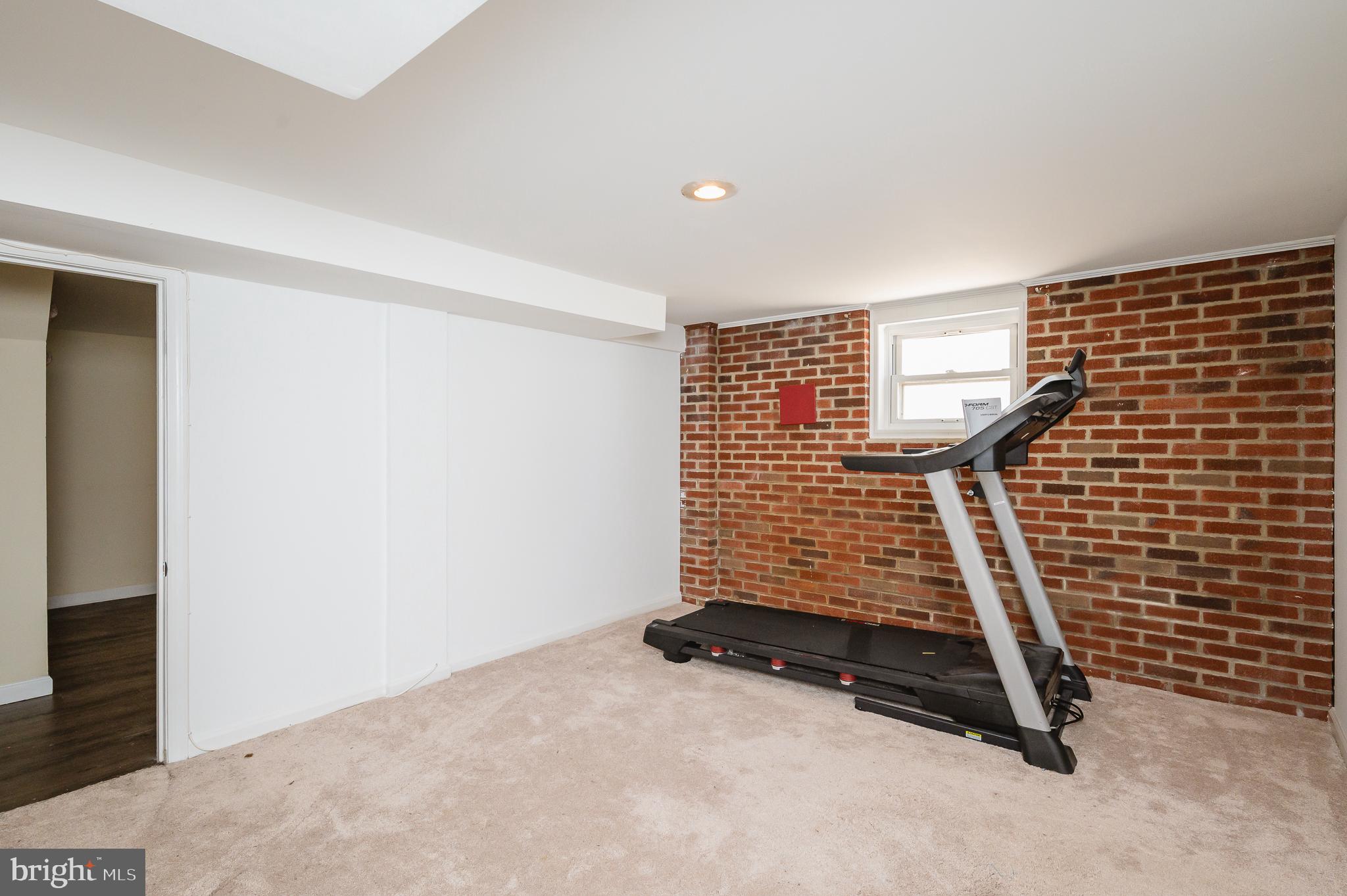 MOUNTAIN FARMS - Residential