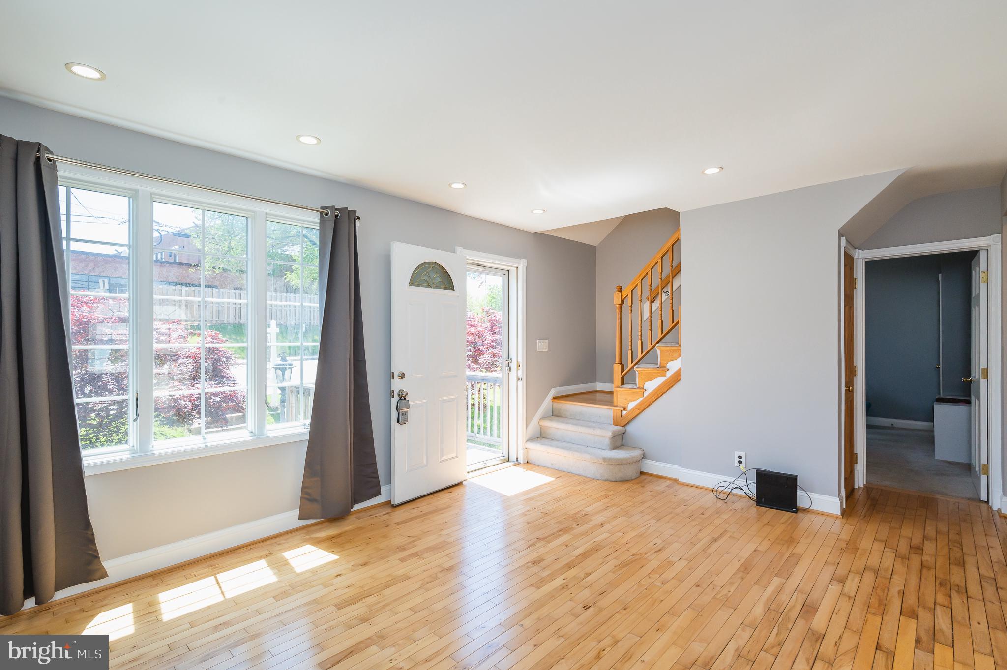 MOUNTAIN FARMS - Residential