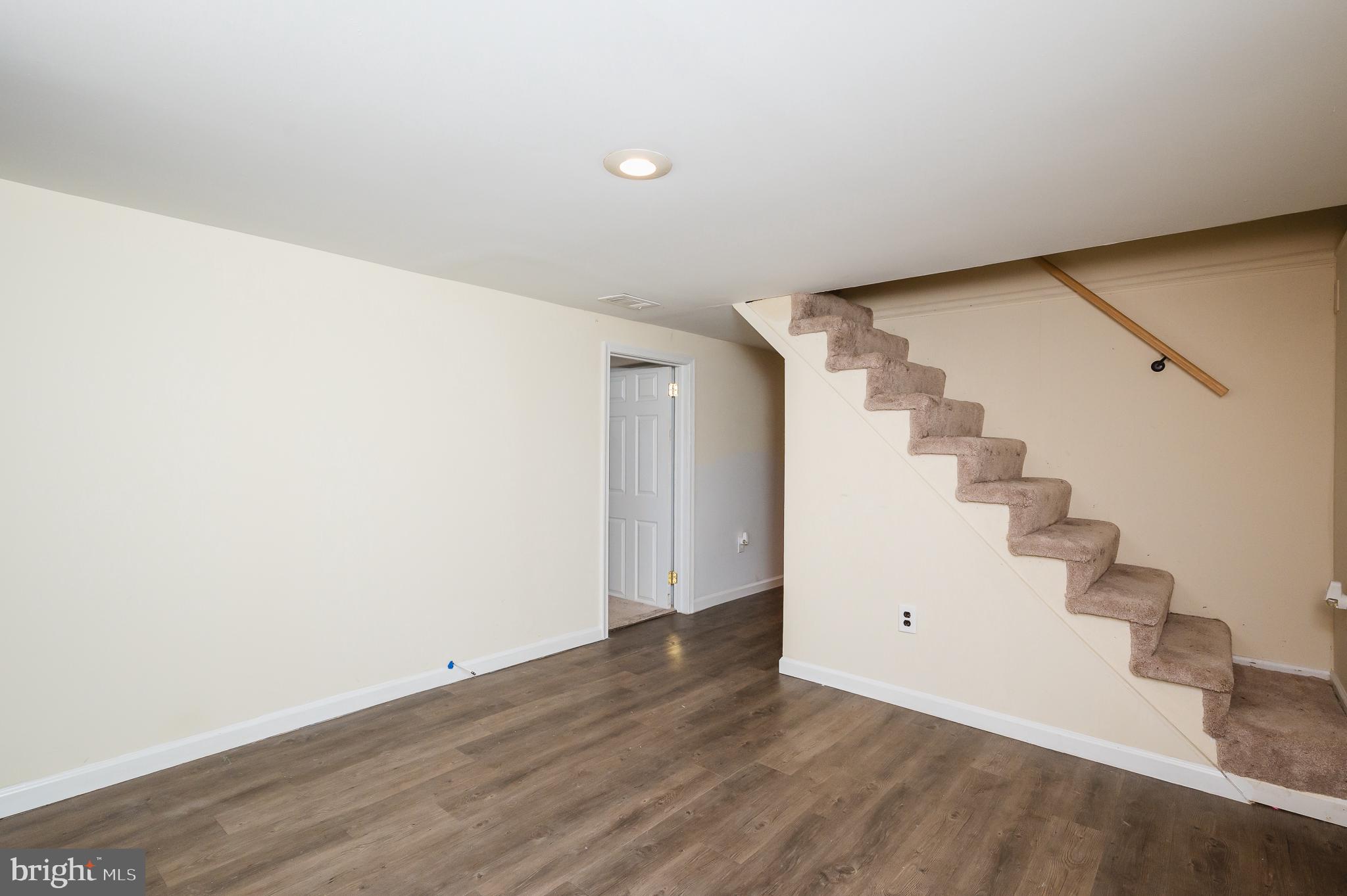 MOUNTAIN FARMS - Residential