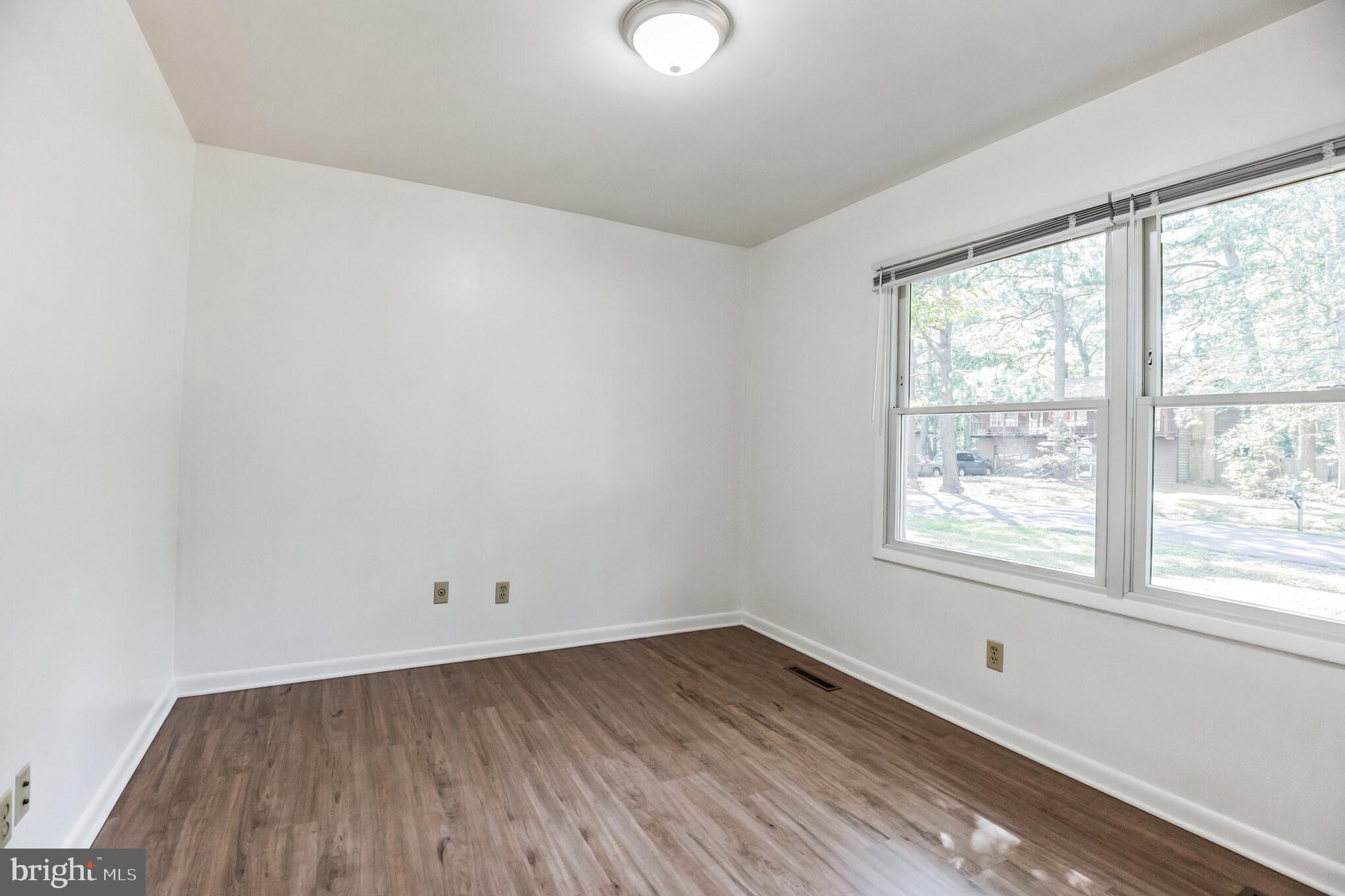 CEDAR COVE - Residential