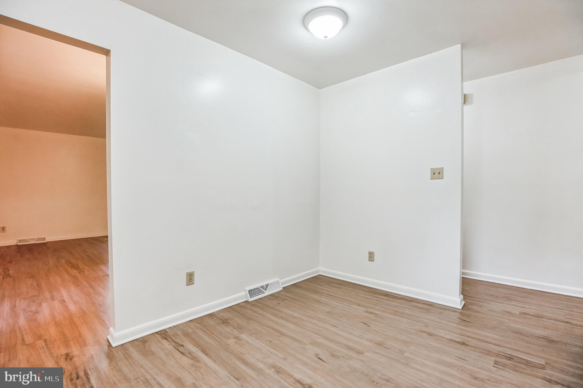 CEDAR COVE - Residential