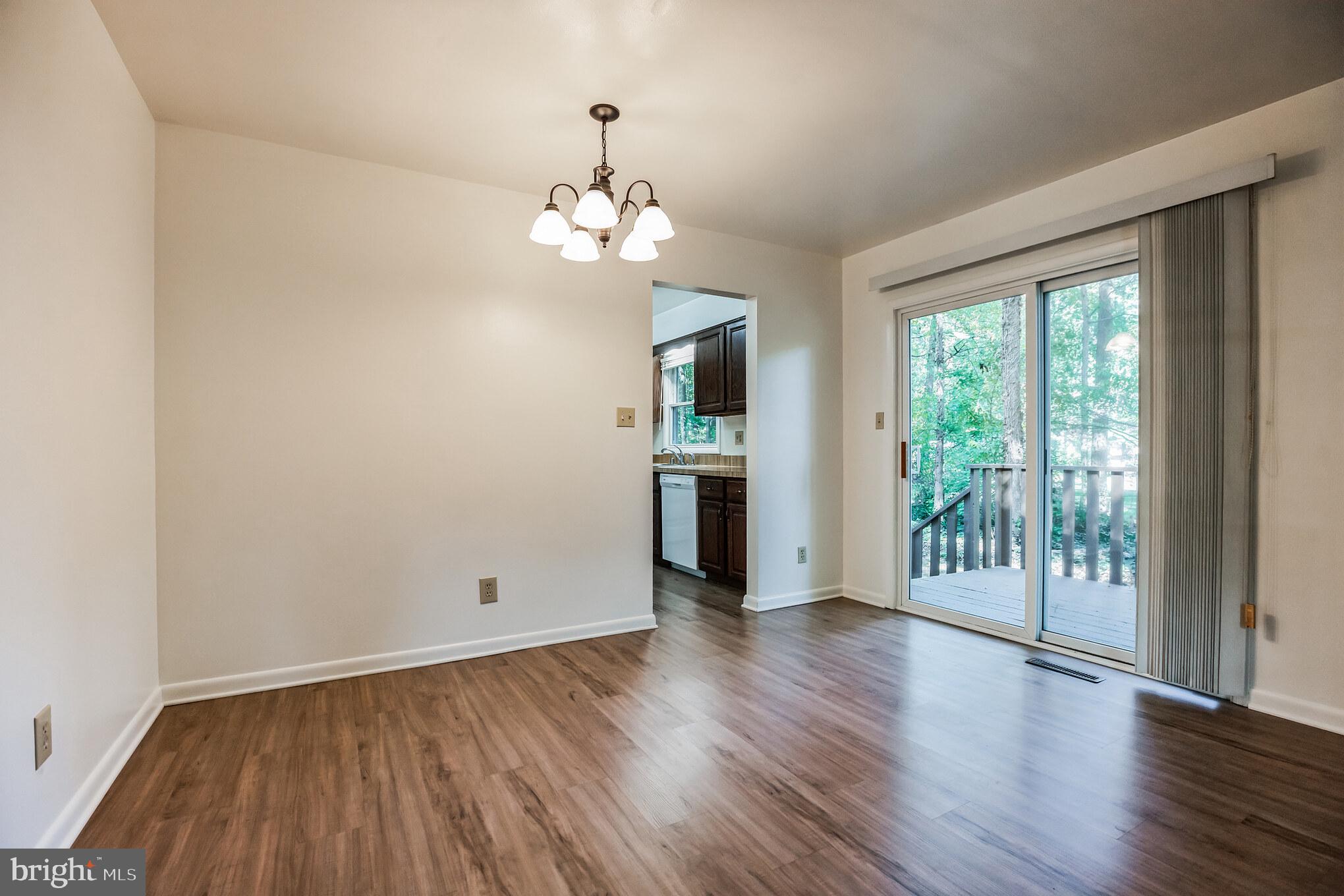 CEDAR COVE - Residential