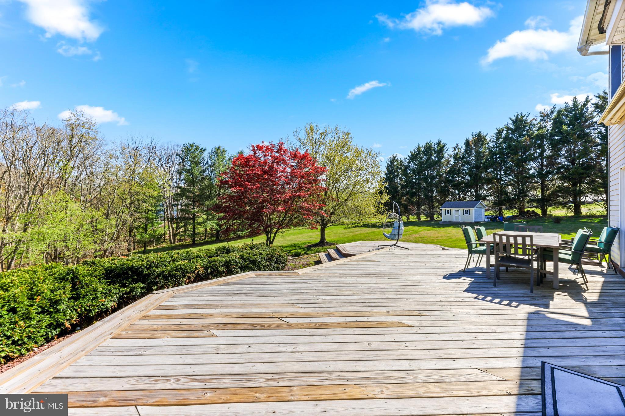 COACHMANS FIELD - Residential