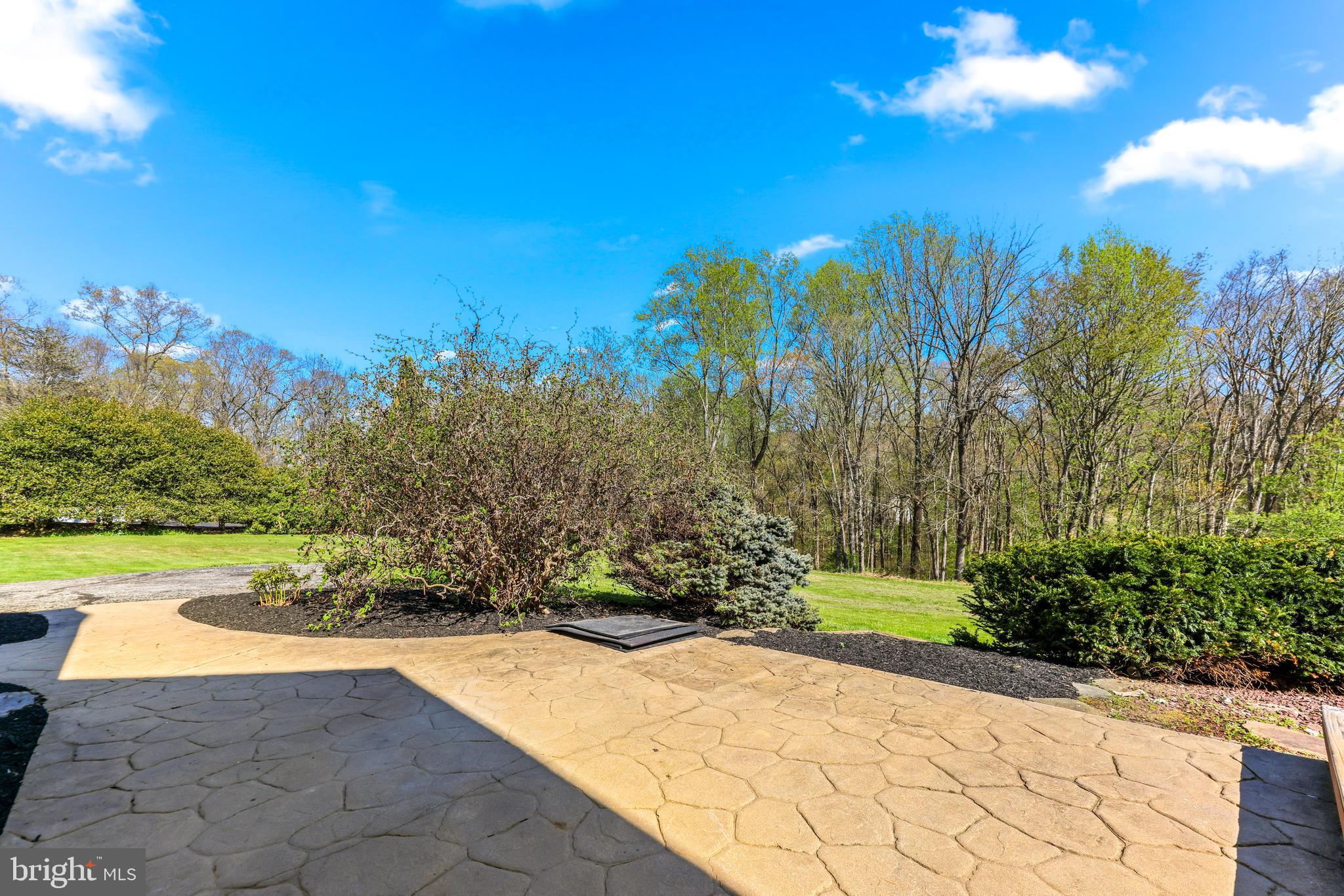 COACHMANS FIELD - Residential