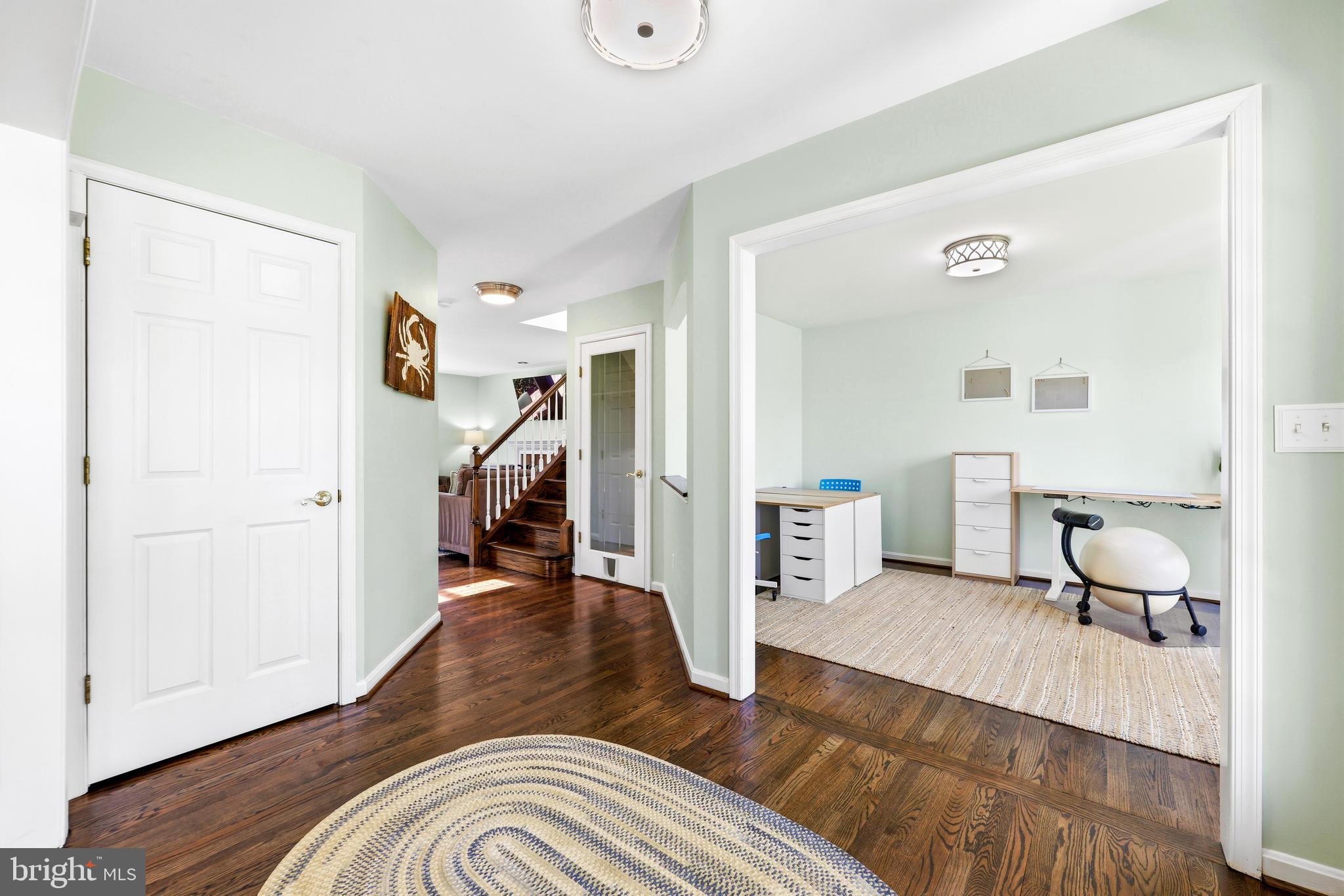 COACHMANS FIELD - Residential