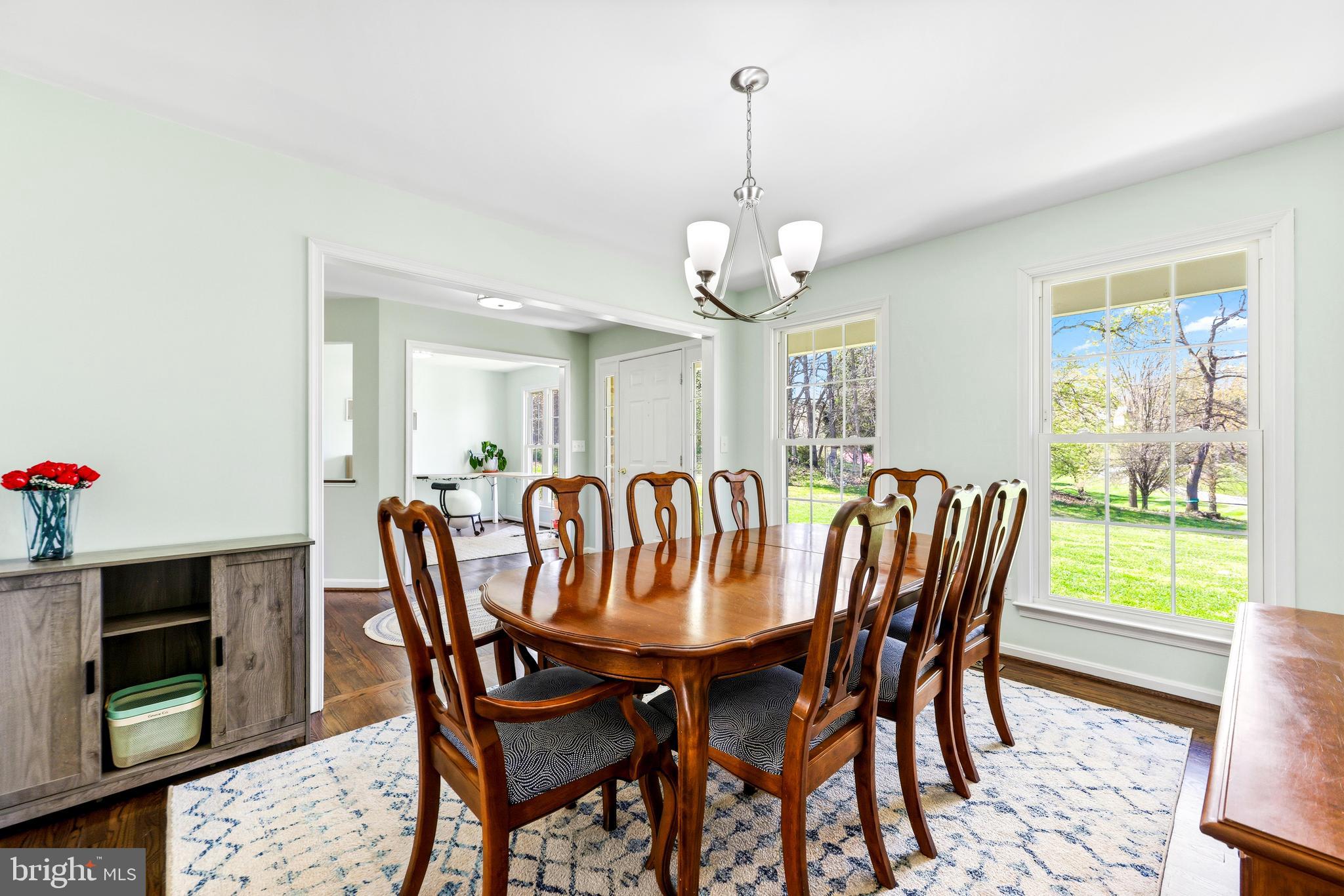 COACHMANS FIELD - Residential