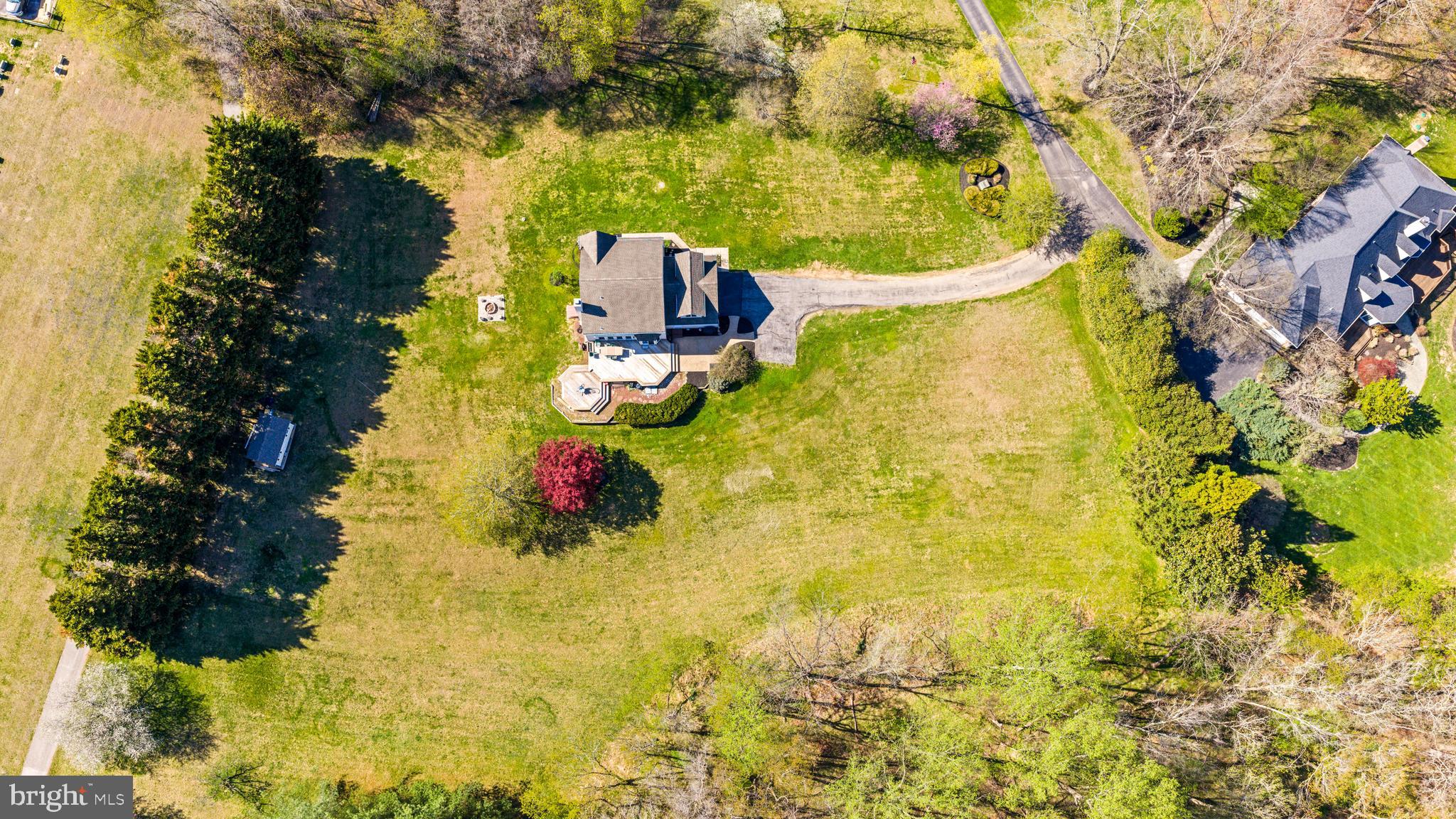 COACHMANS FIELD - Residential