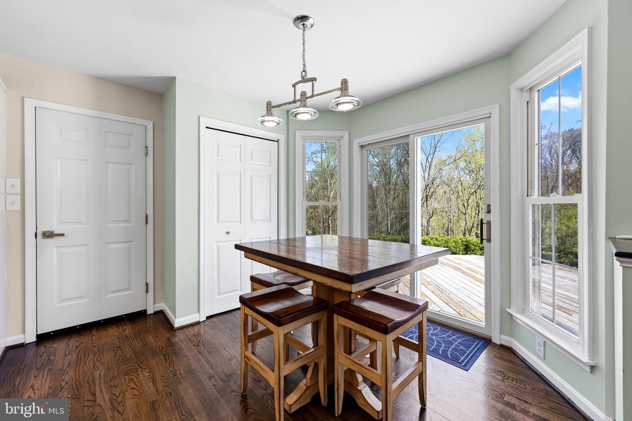 COACHMANS FIELD - Residential