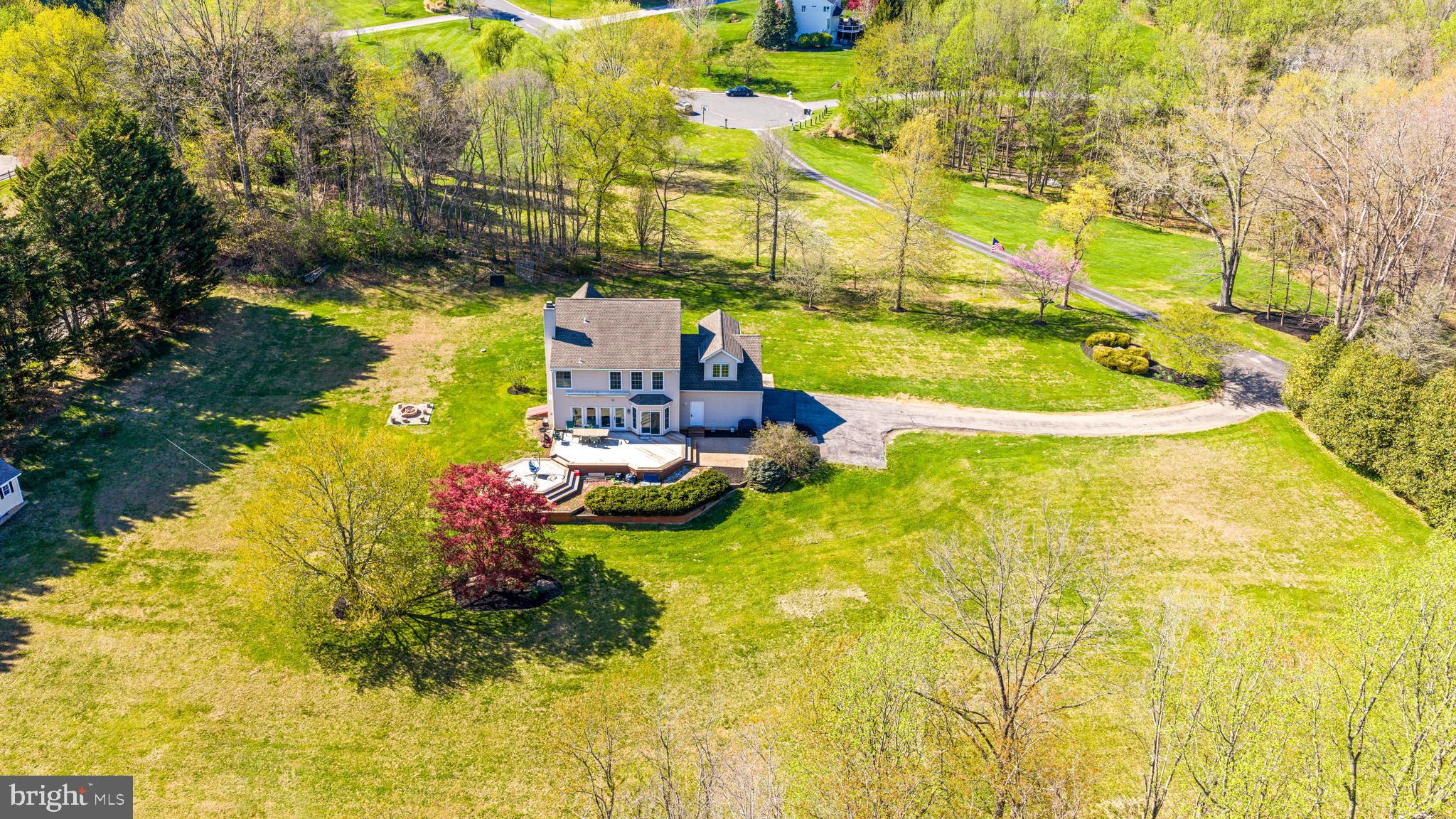 COACHMANS FIELD - Residential