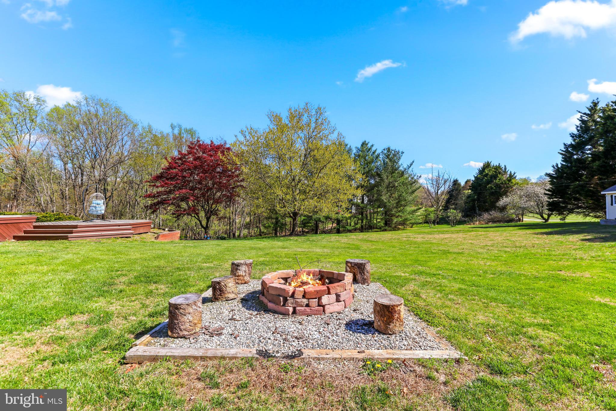 COACHMANS FIELD - Residential