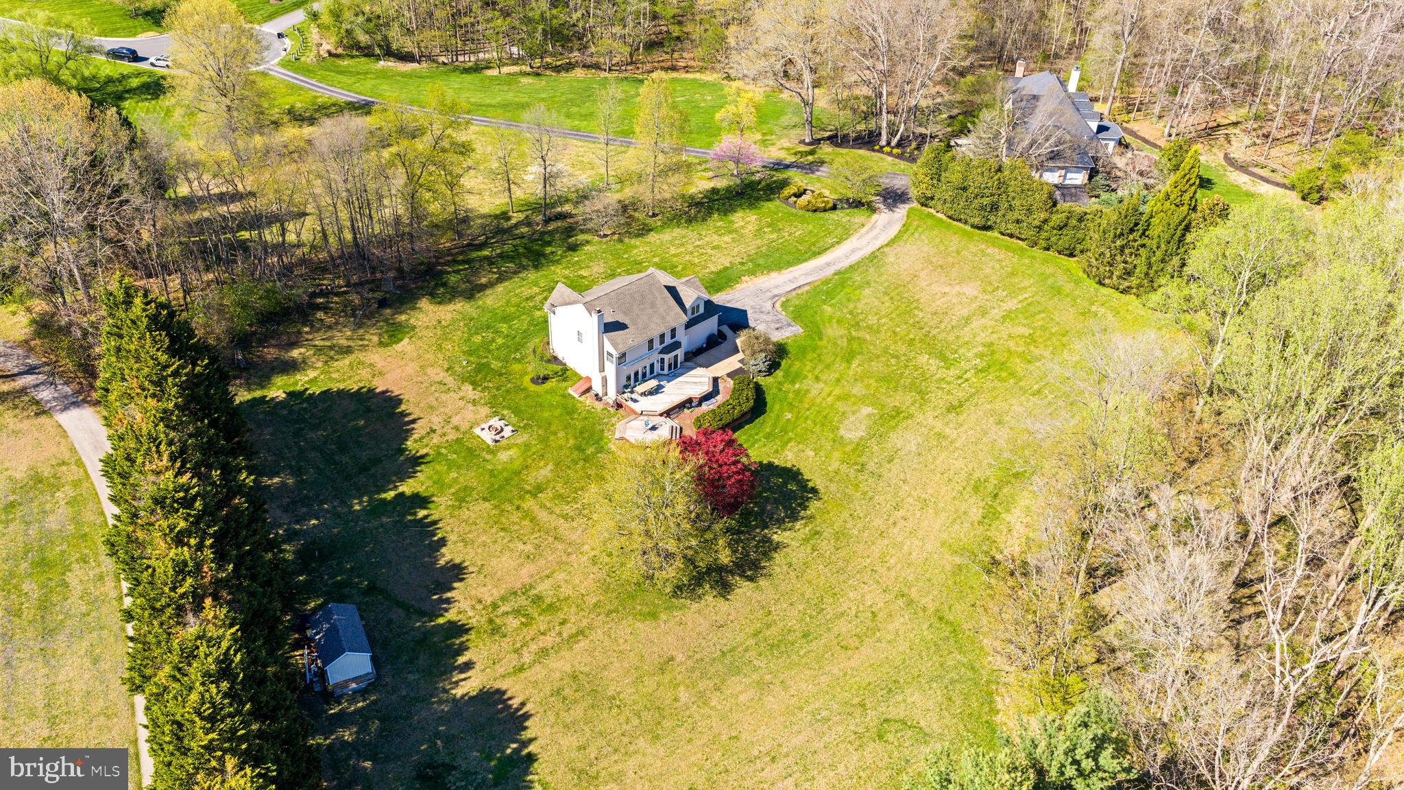 COACHMANS FIELD - Residential