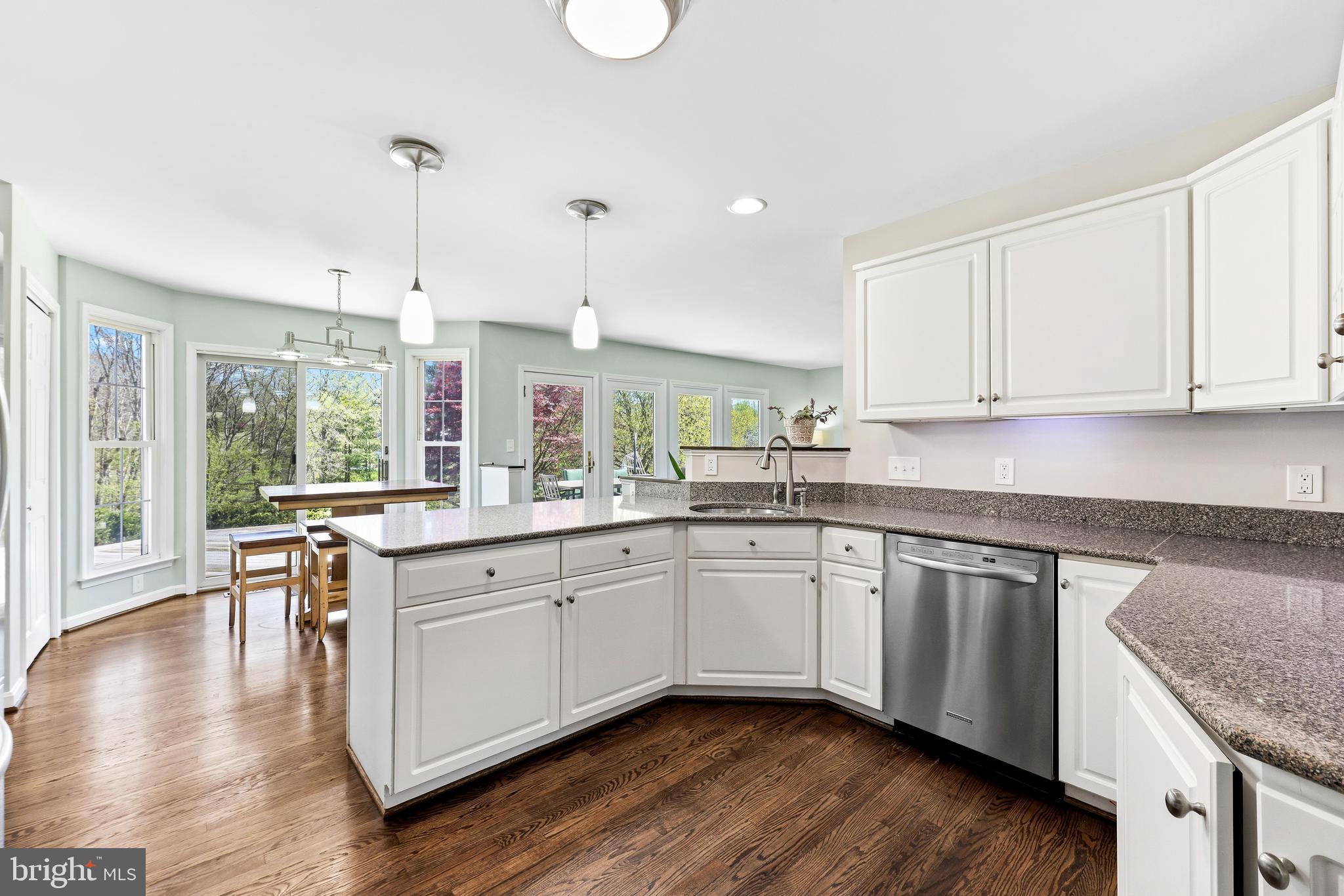 COACHMANS FIELD - Residential