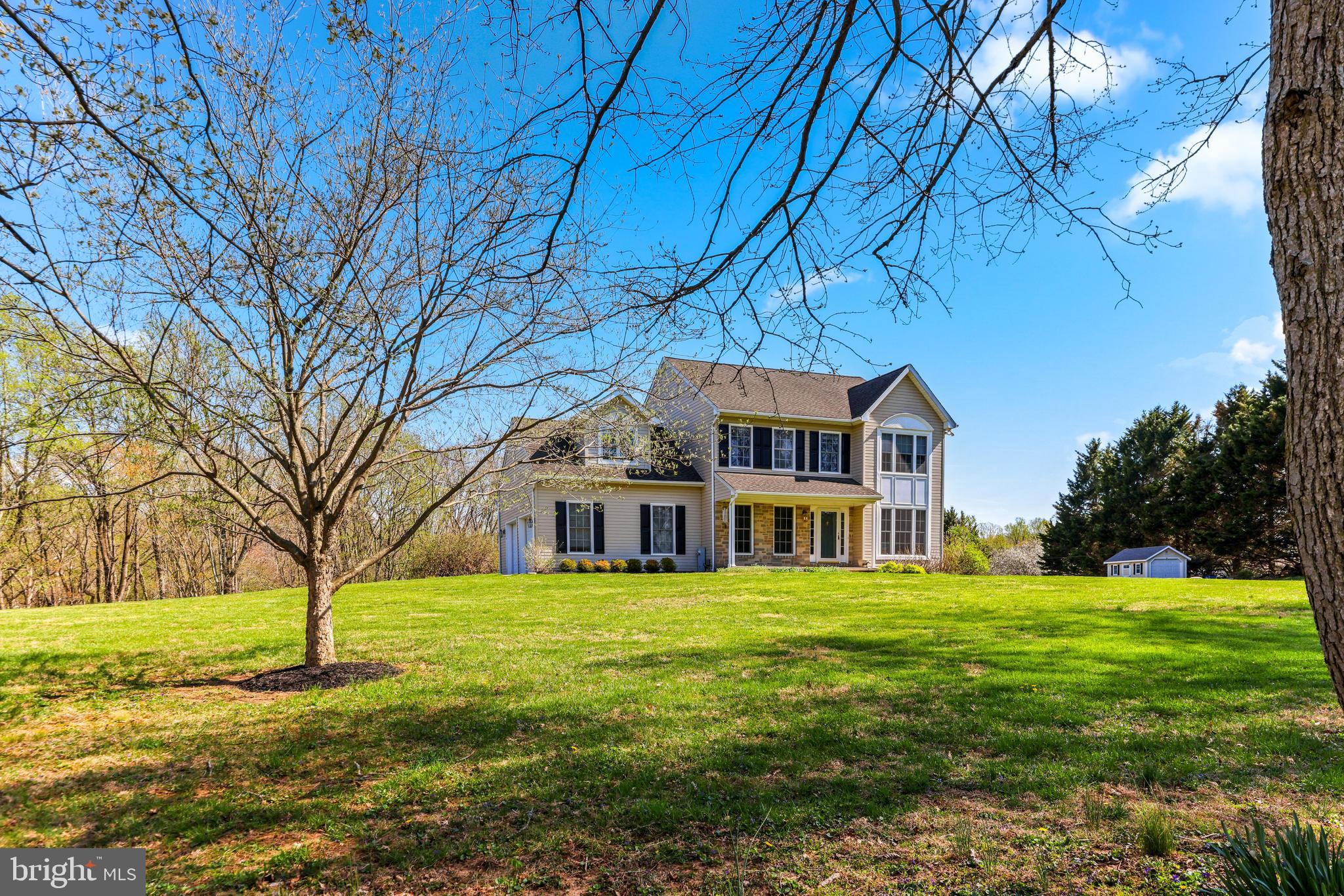 COACHMANS FIELD - Residential