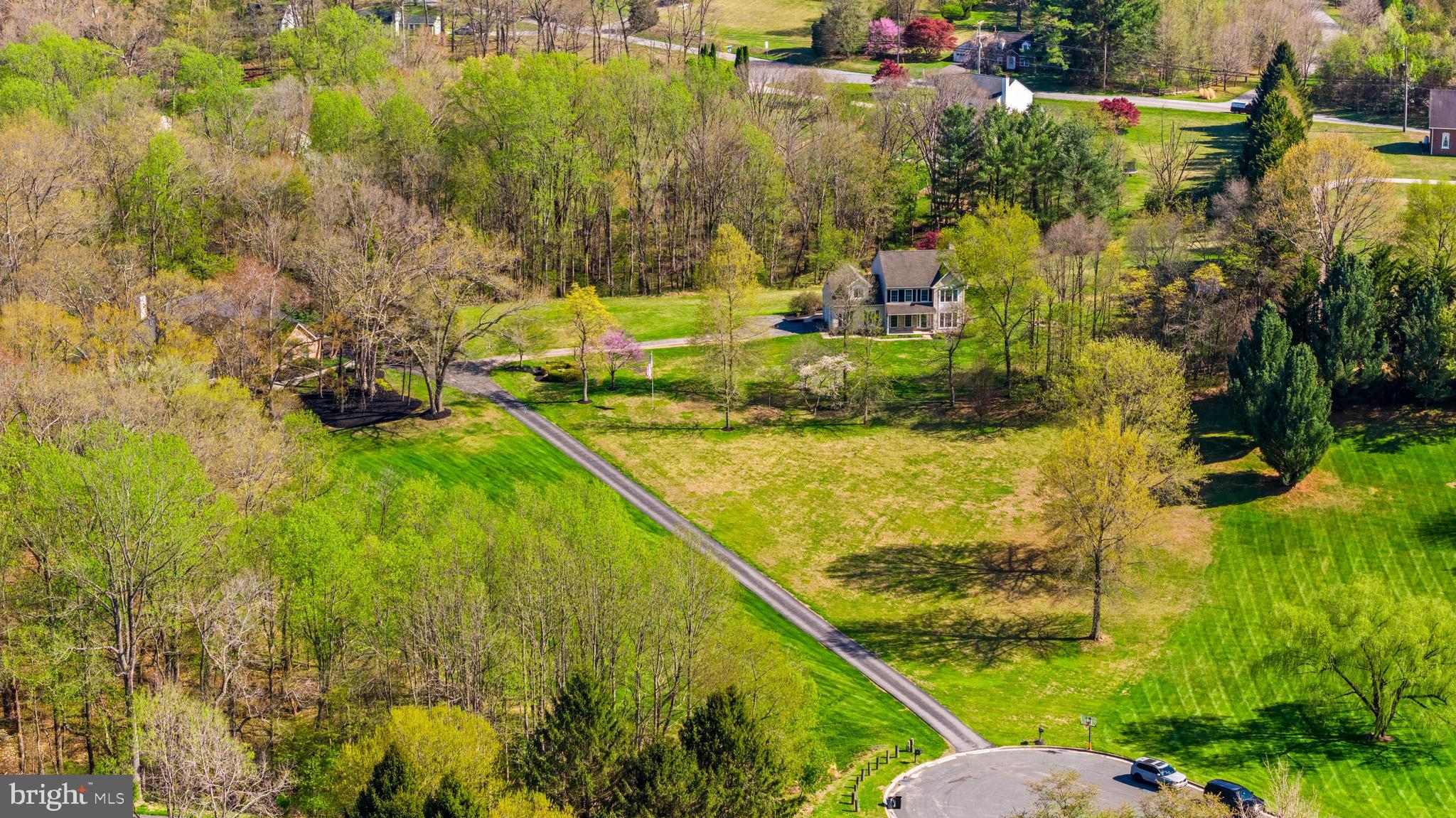 COACHMANS FIELD - Residential