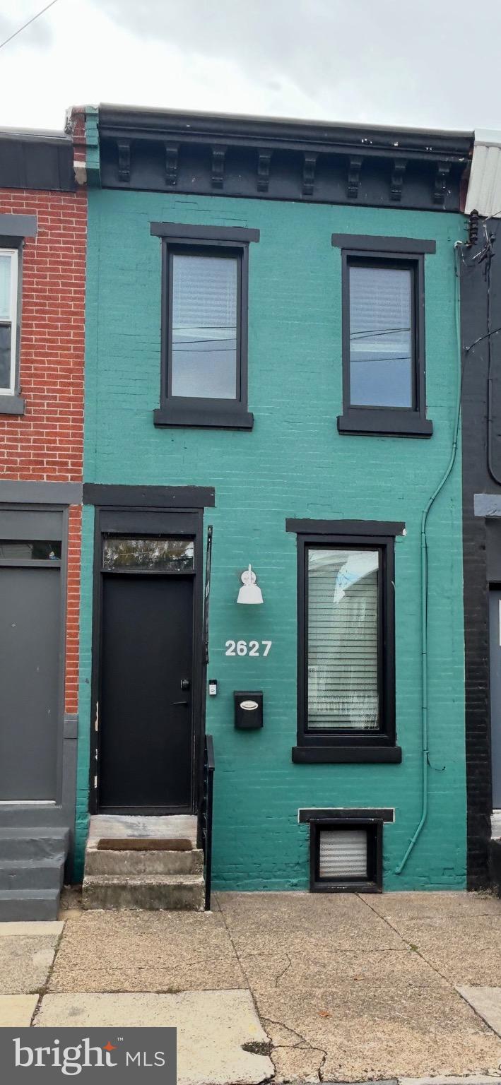 EAST KENSINGTON - Residential Lease