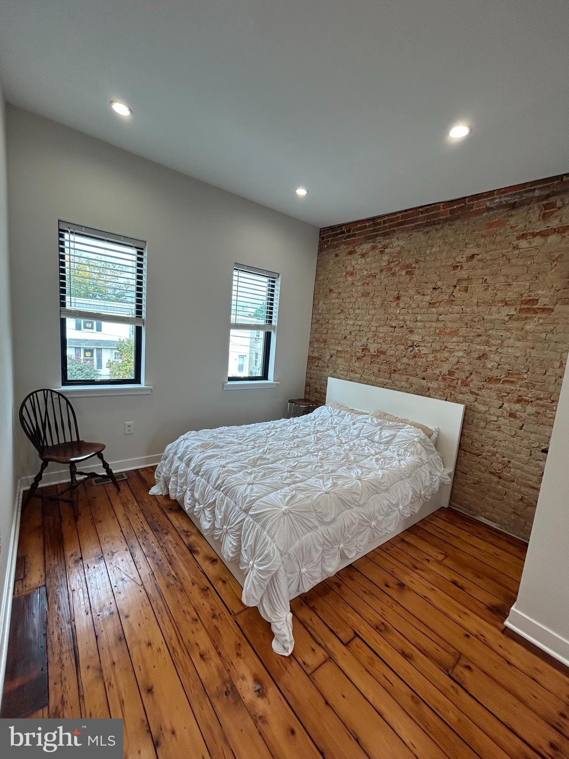 EAST KENSINGTON - Residential Lease