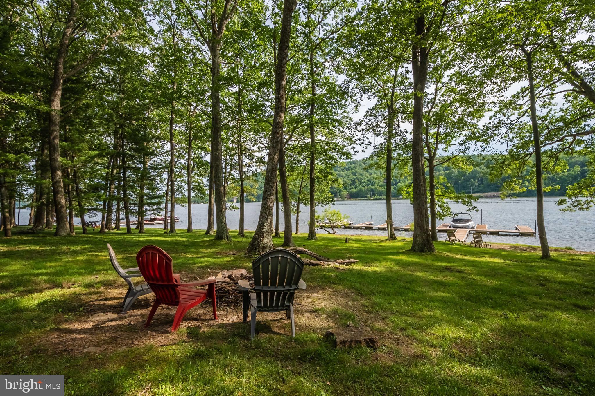 MONTE VISTA SHORES - Residential