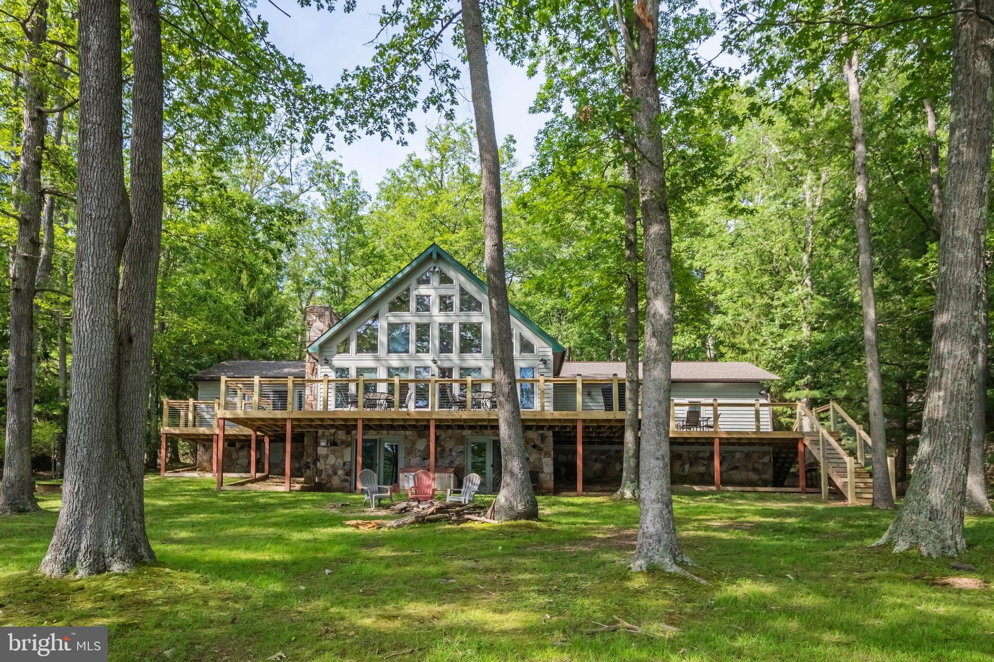 MONTE VISTA SHORES - Residential