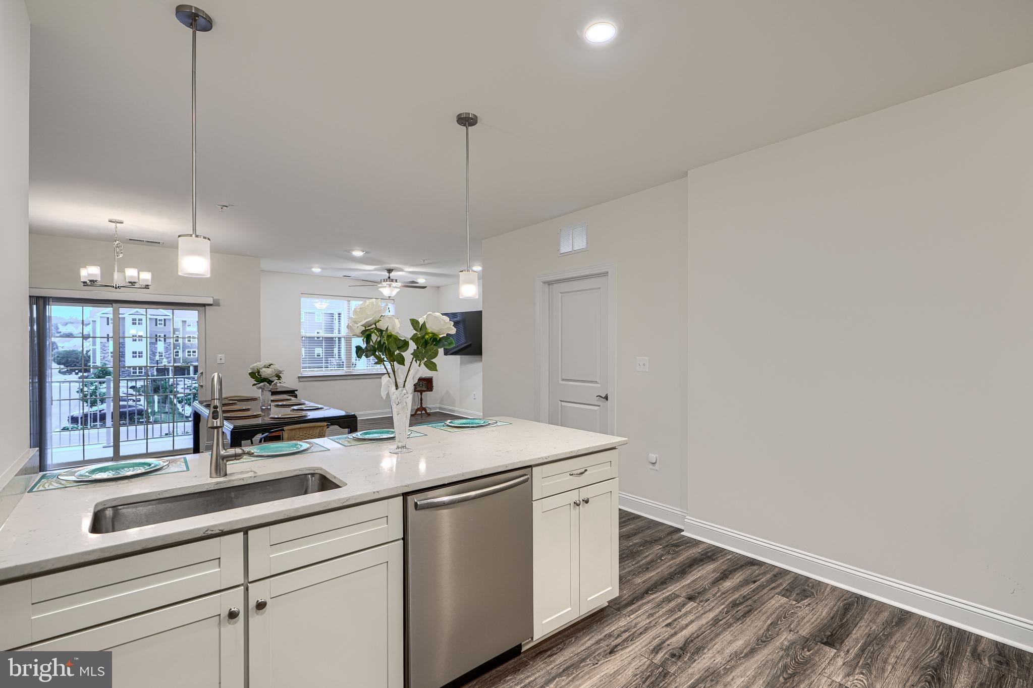406 BOLD RULER COURT 204