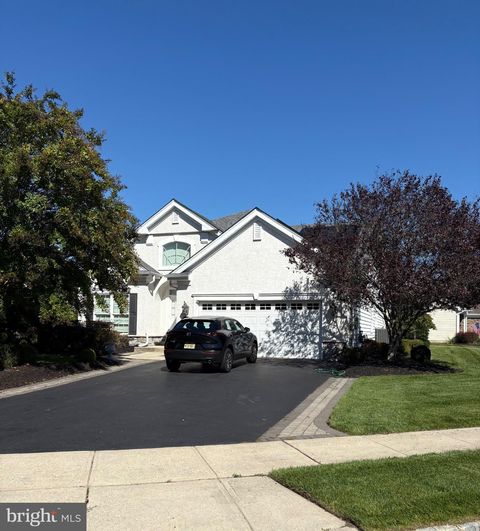 Homes For Sale - 9 Tavistock Drive<br/> BERLIN, NJ 08009