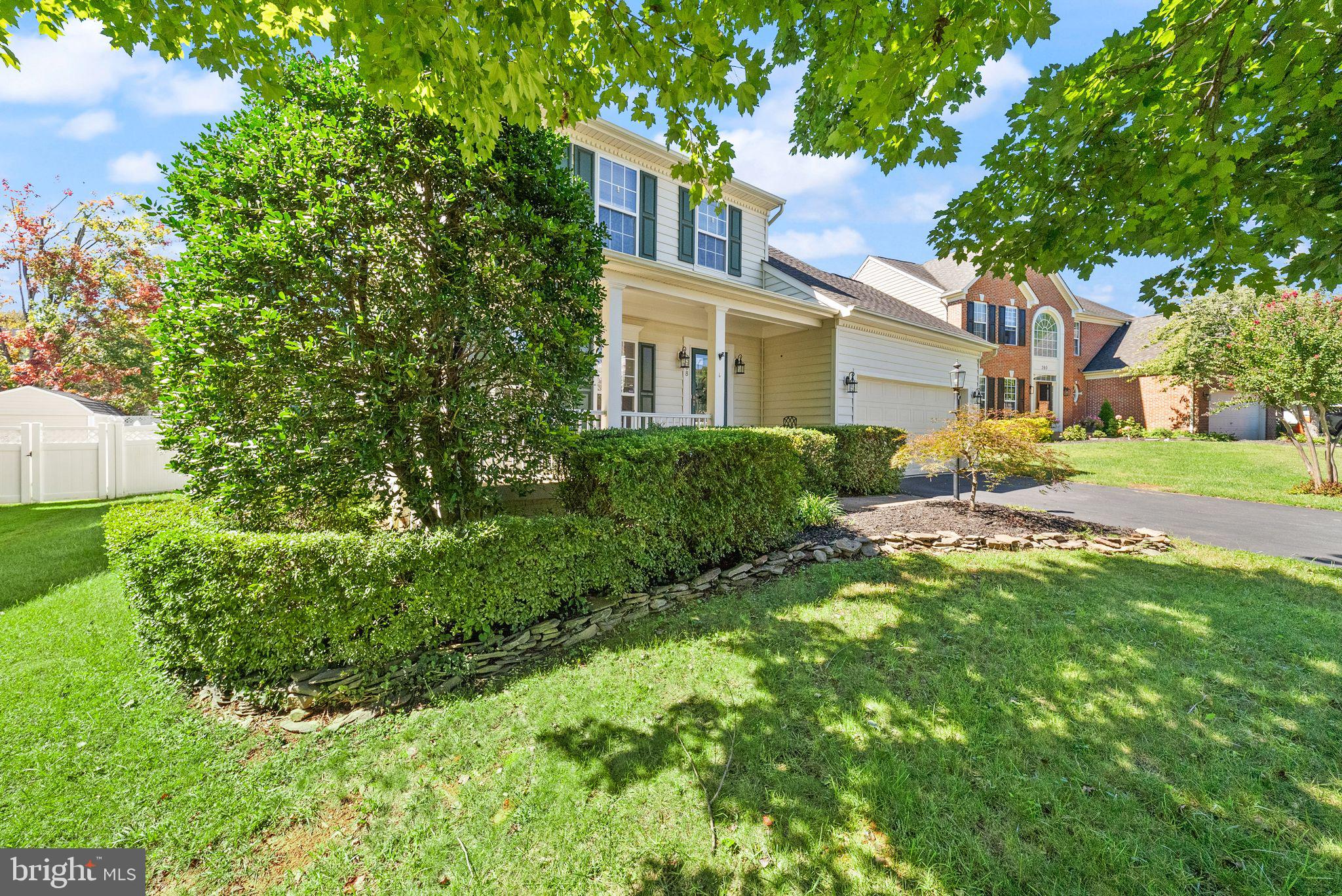 338 SINGLETON CIRCLE