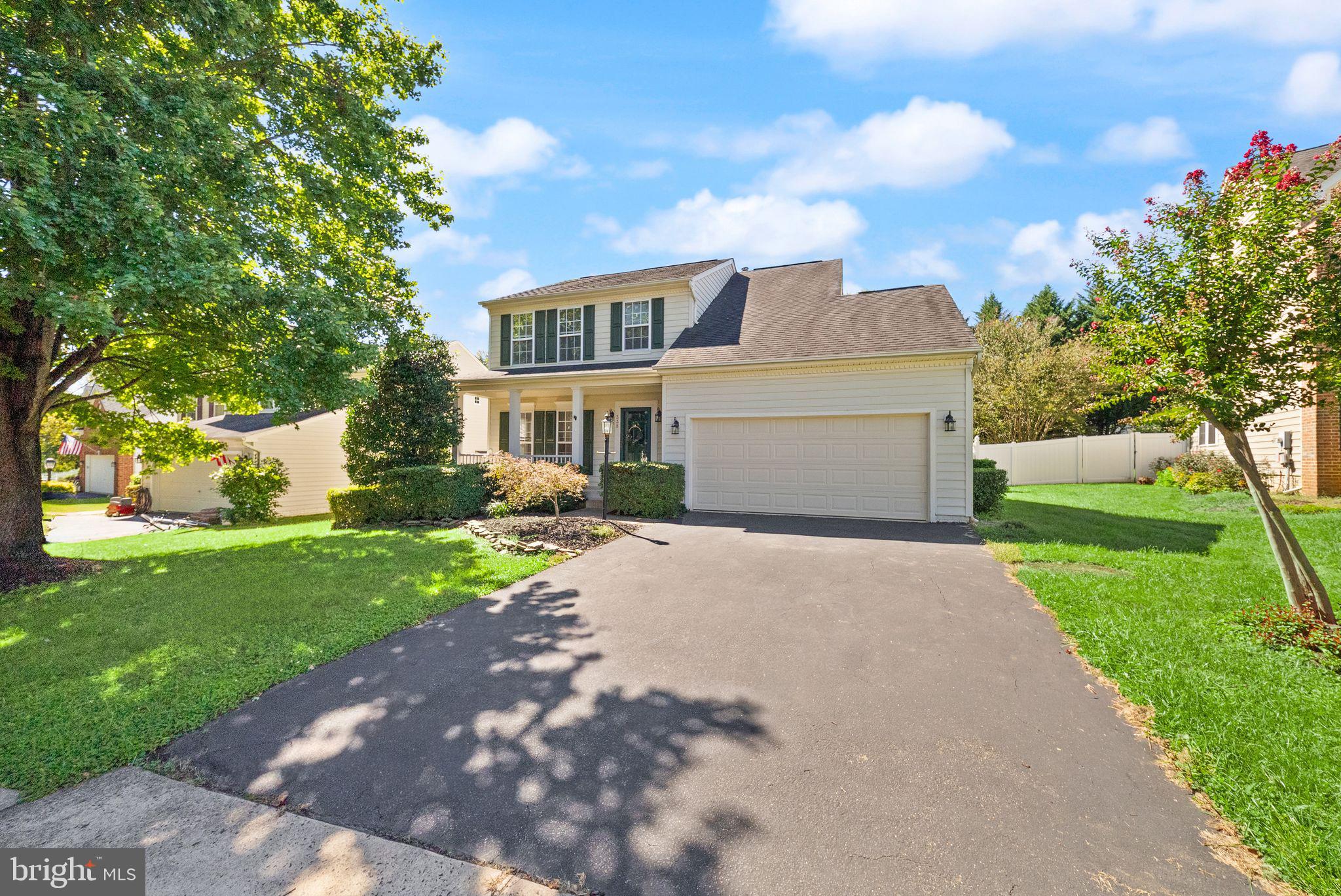 338 SINGLETON CIRCLE